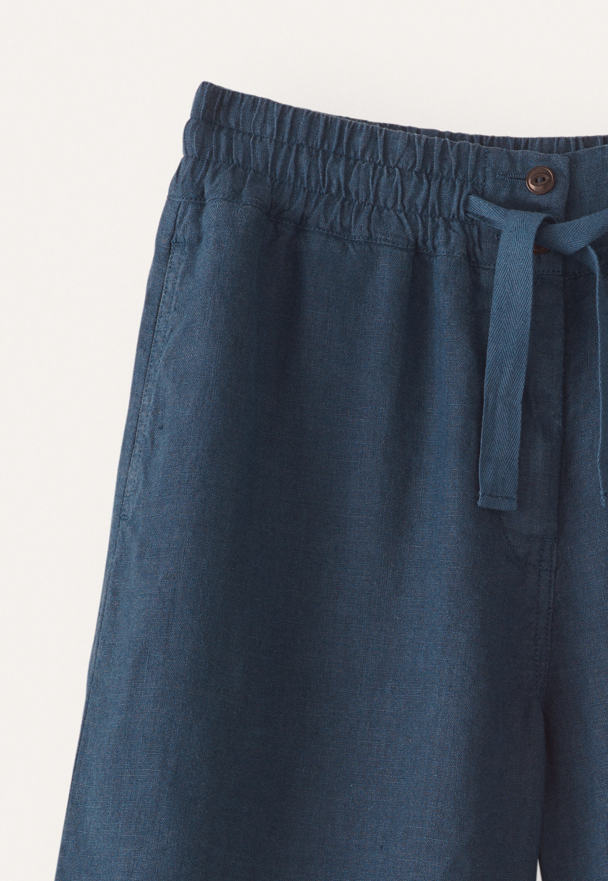 Tie-waist shorts