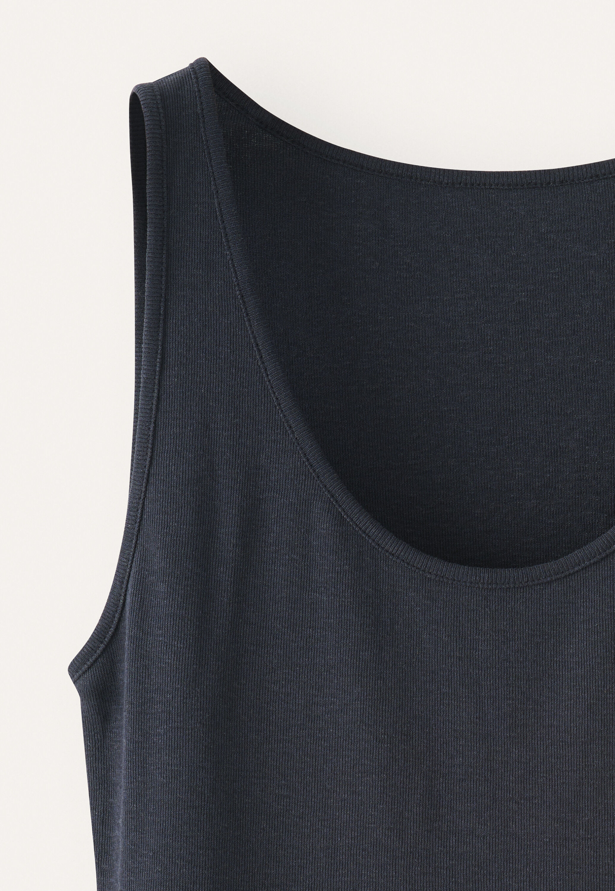 Ribbed vest