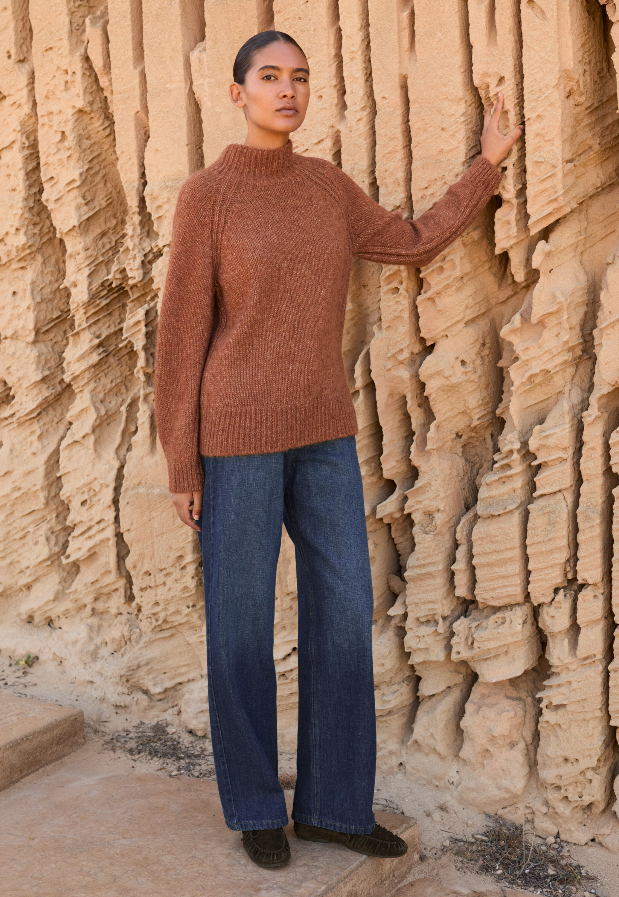 Straight-leg jeans