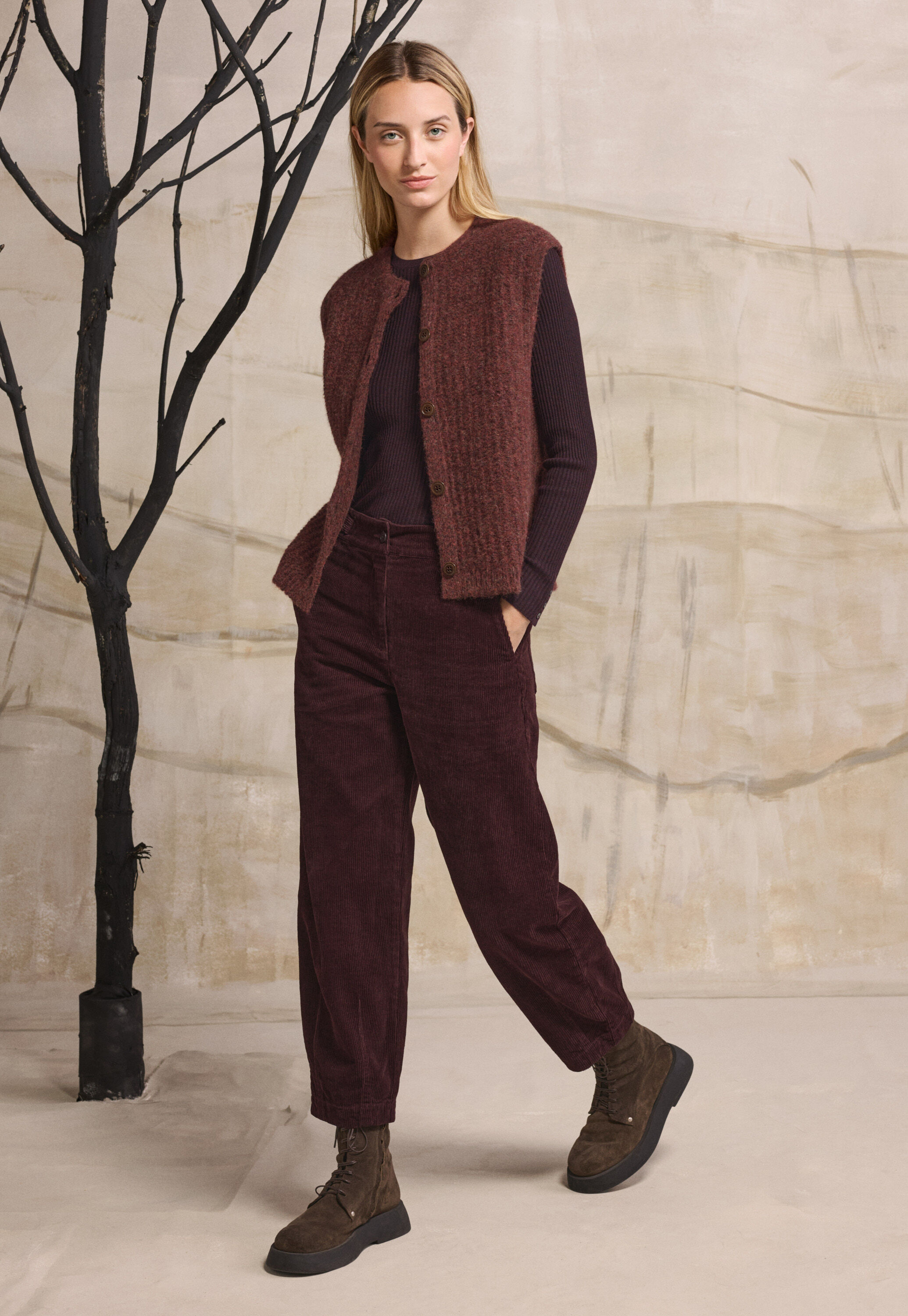 Straight-leg cord trouser