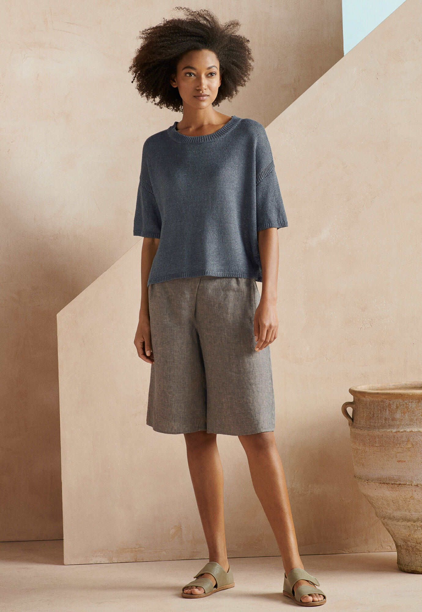 Knee-length culottes