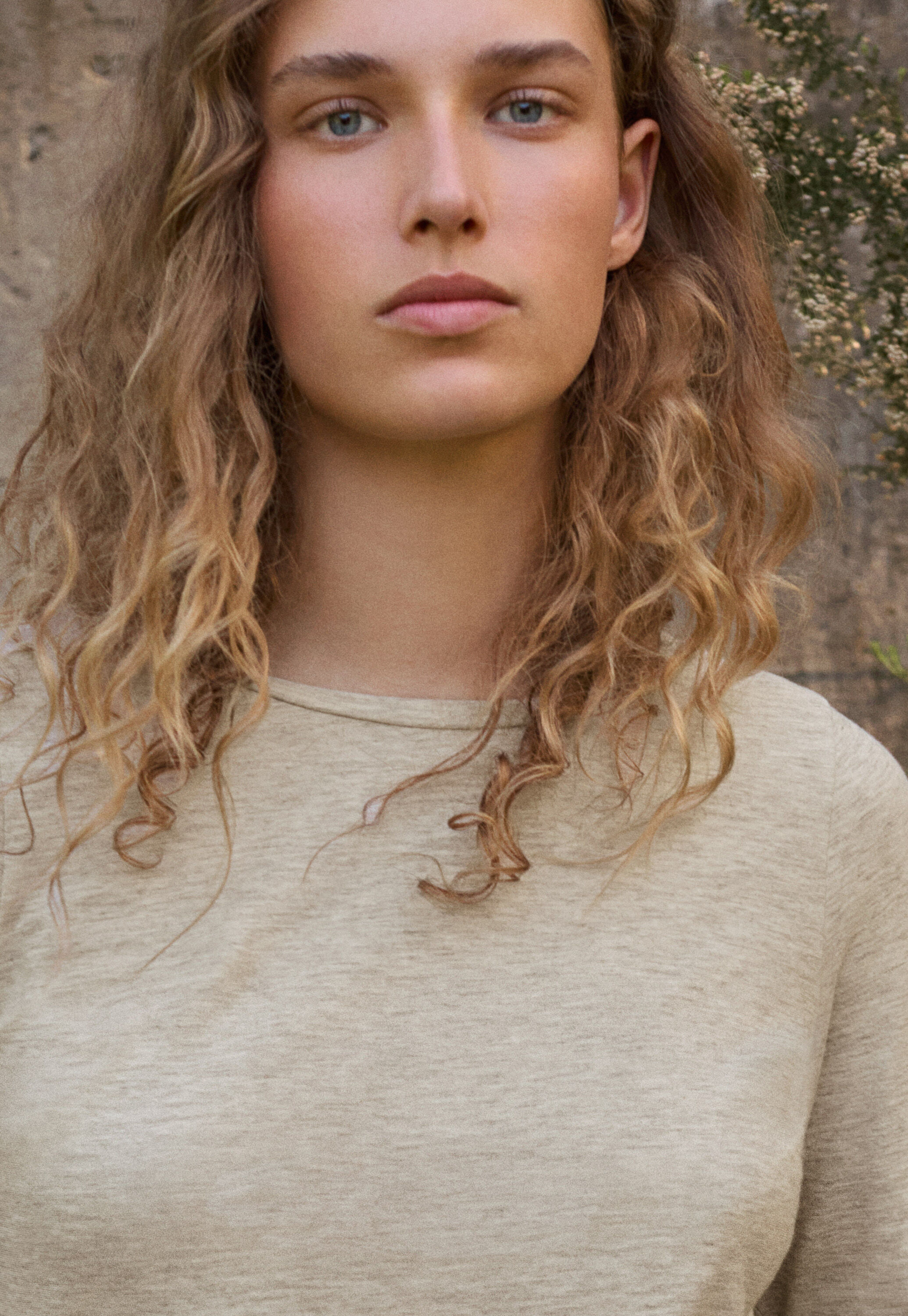 Round-neck top
