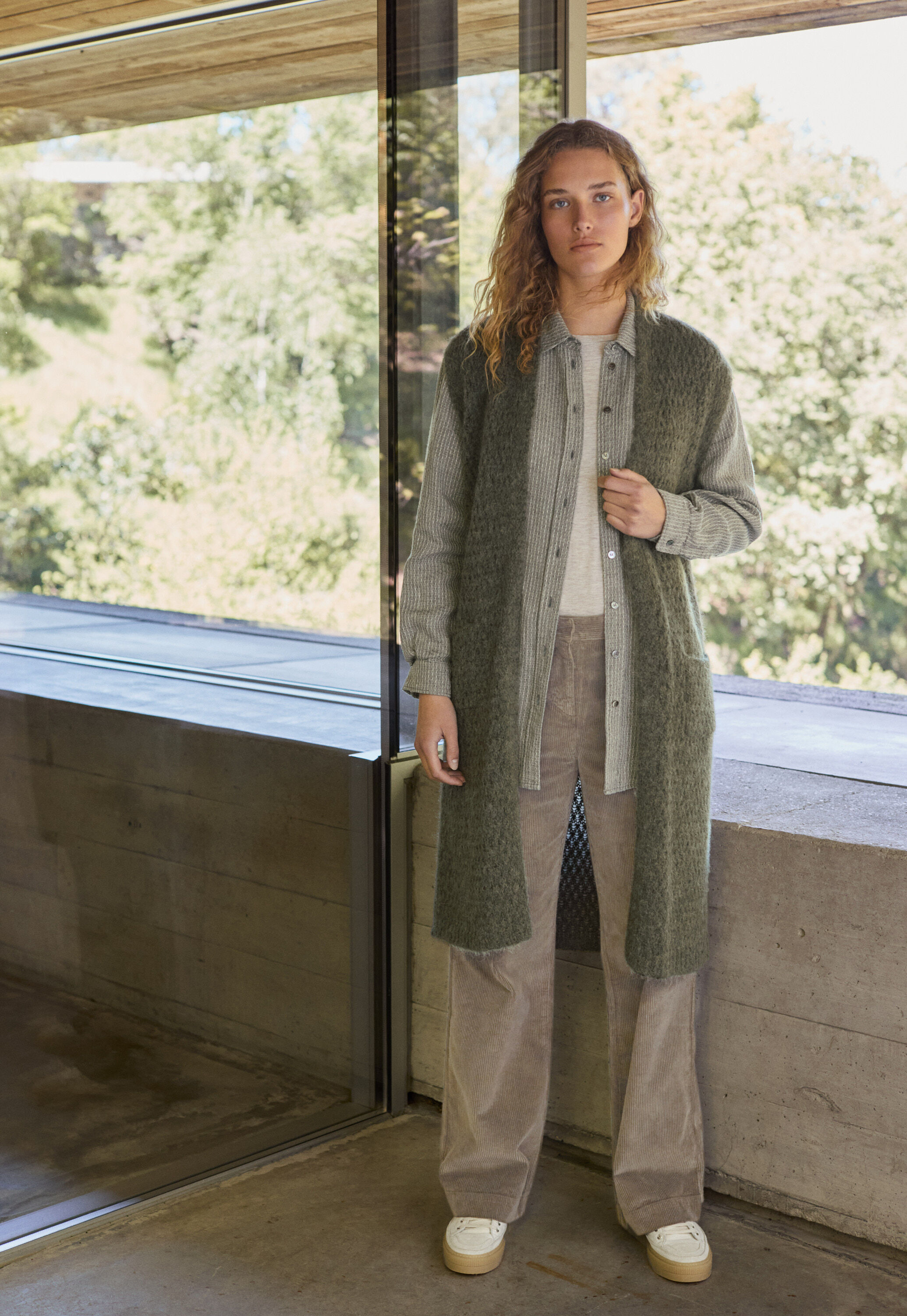 Edge-to-edge cardigan