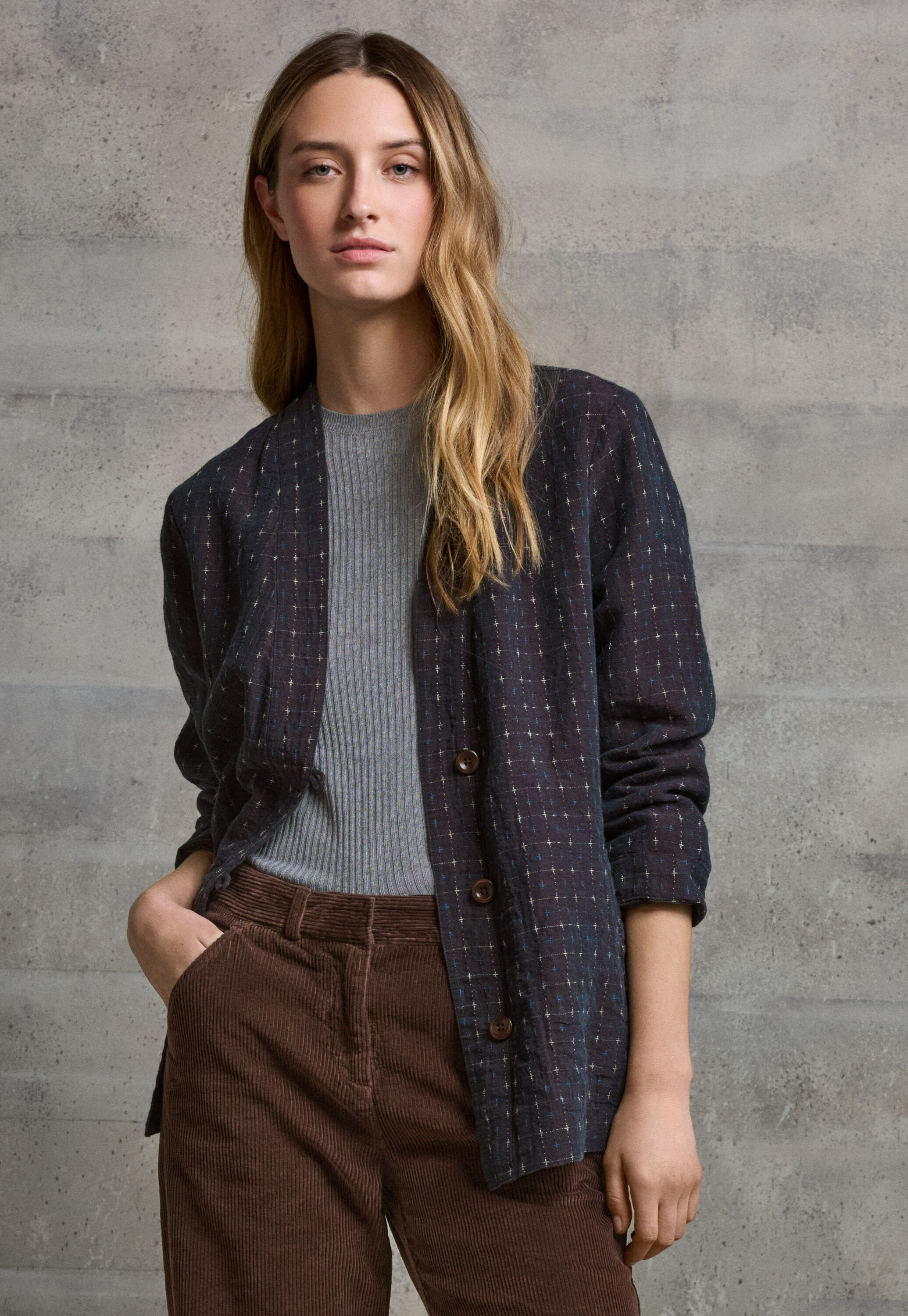 Edge-to-edge cardigan