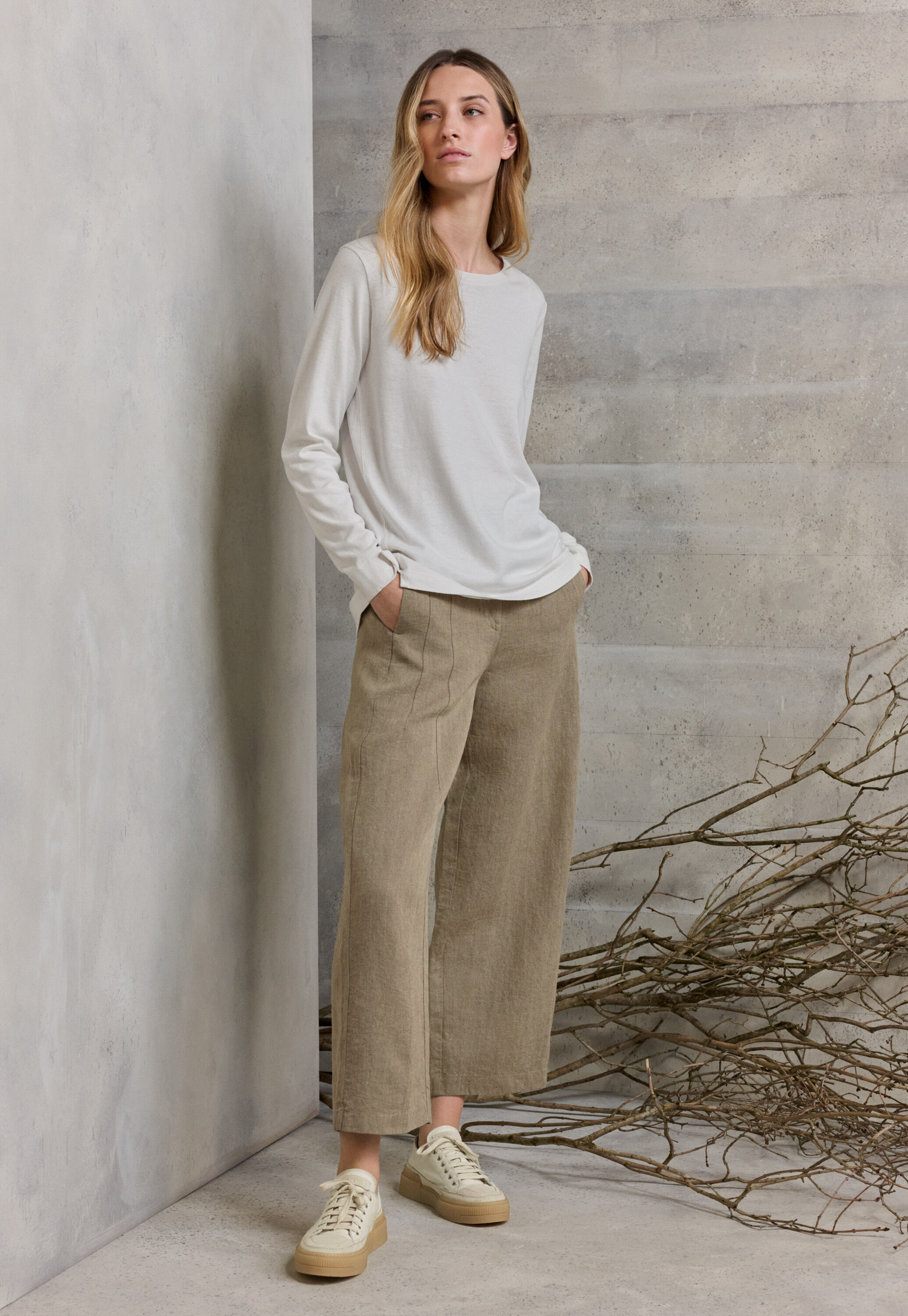 Edge-to-edge cardigan