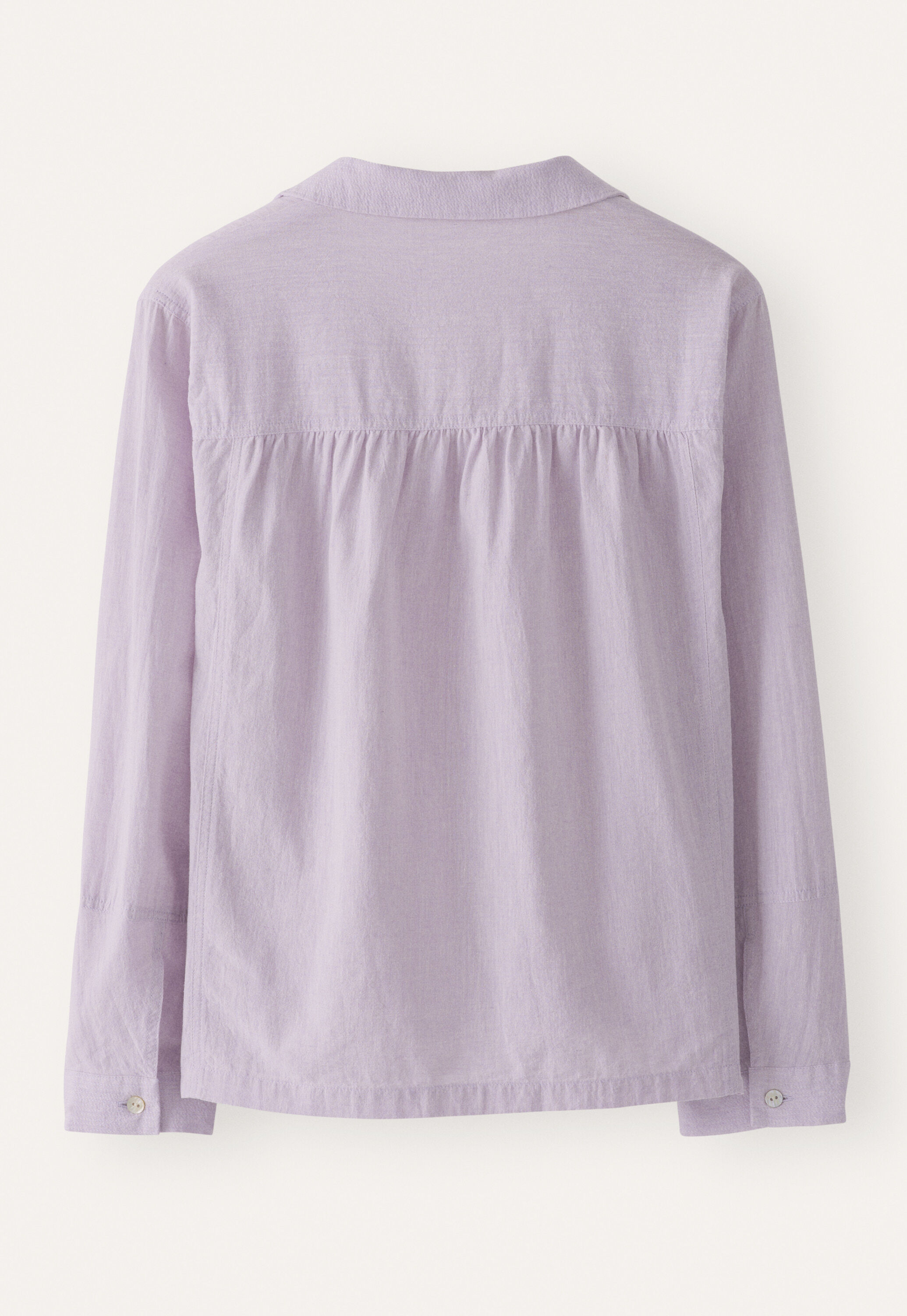 Round-collar shirt