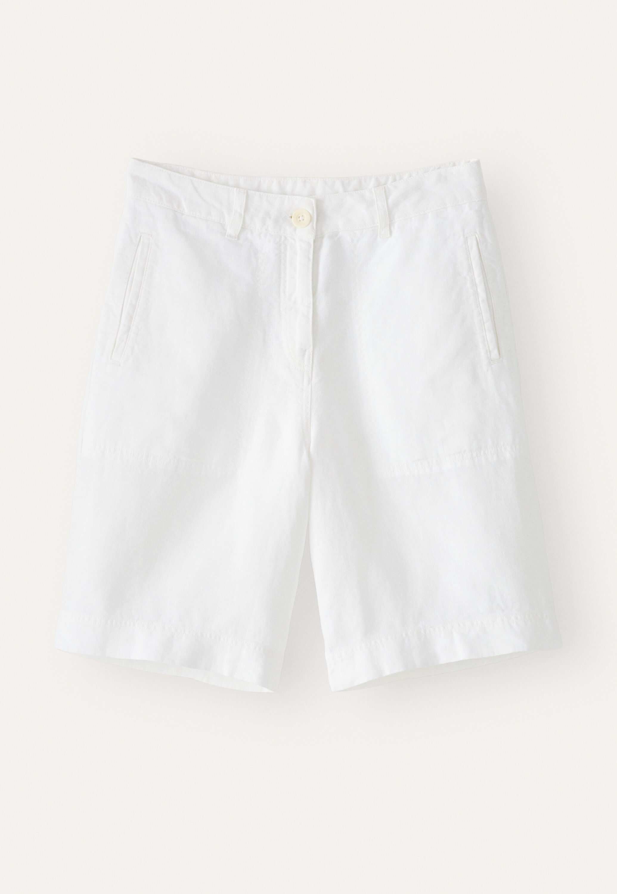 Relaxed shorts, White, large