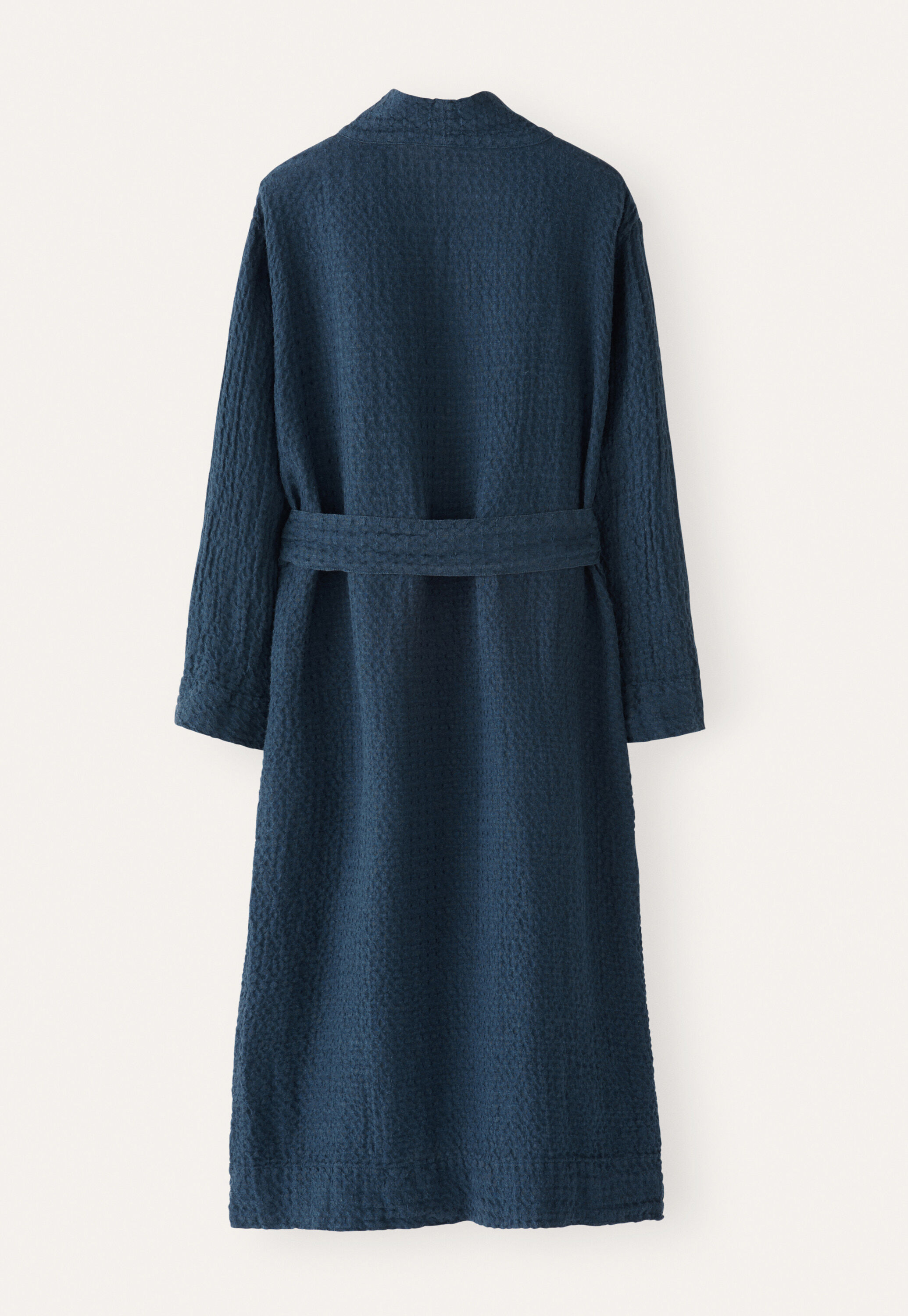 Textured belted robe