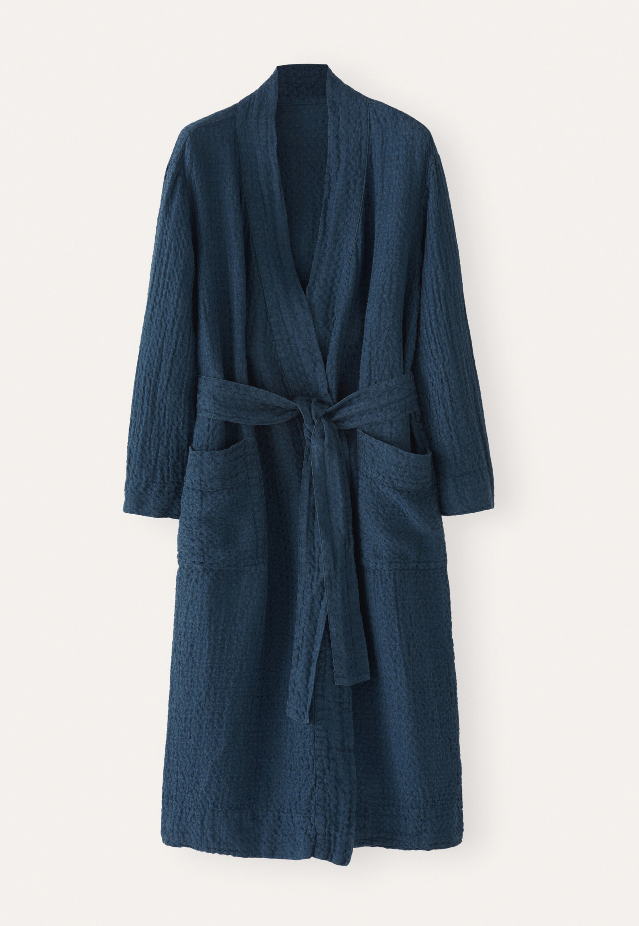 Textured belted robe