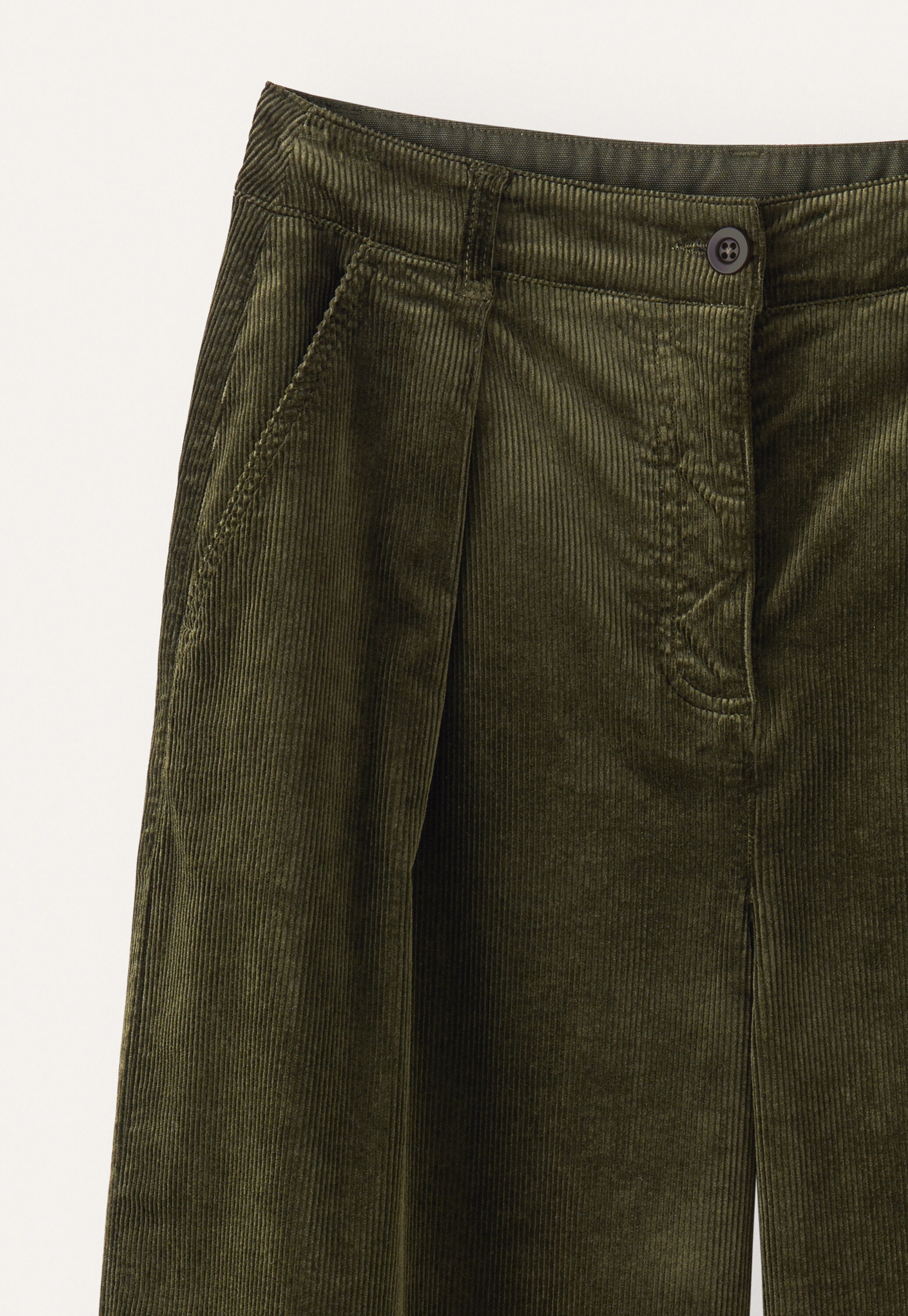 Barrel-leg trousers