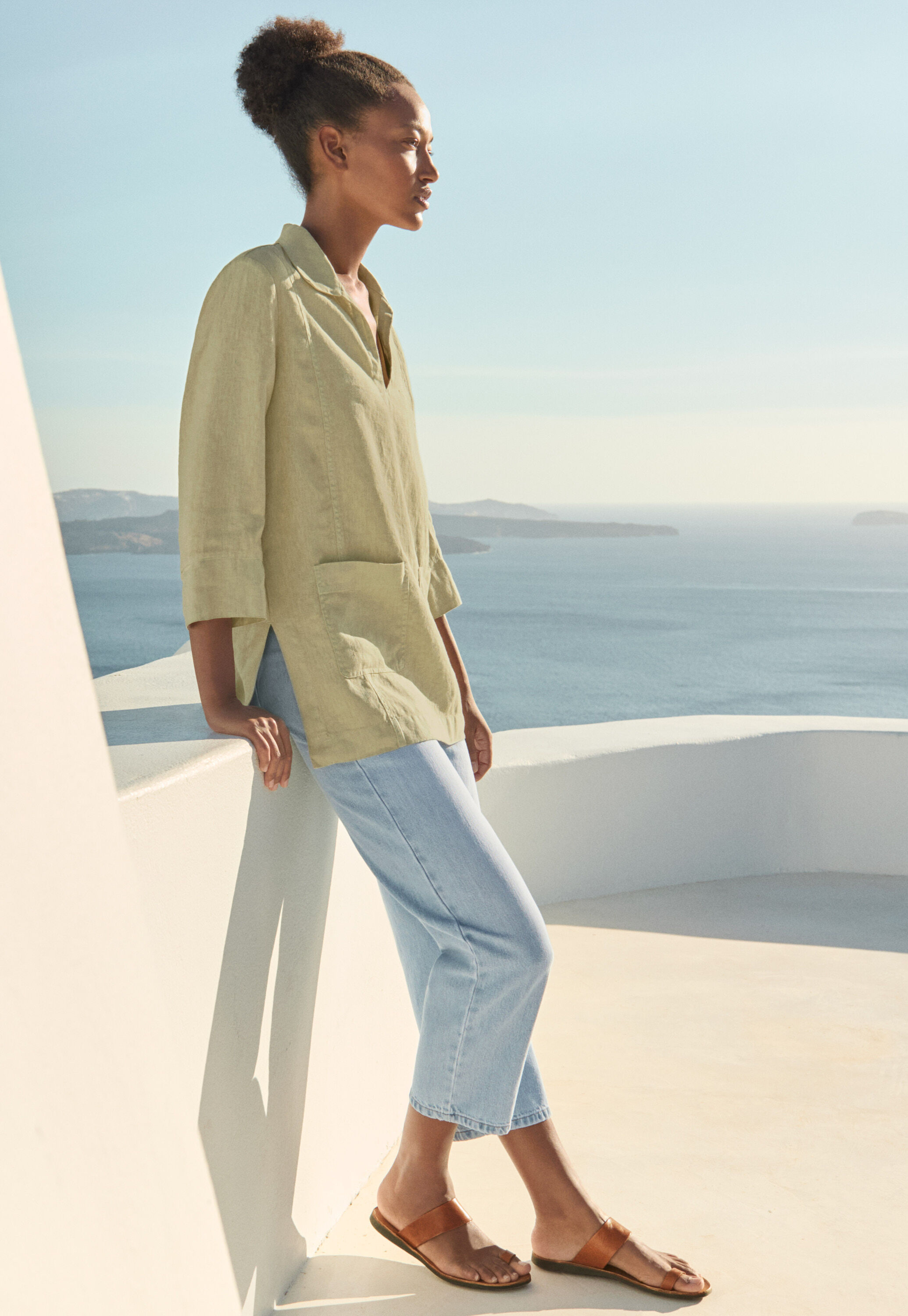 Tapered-leg jeans