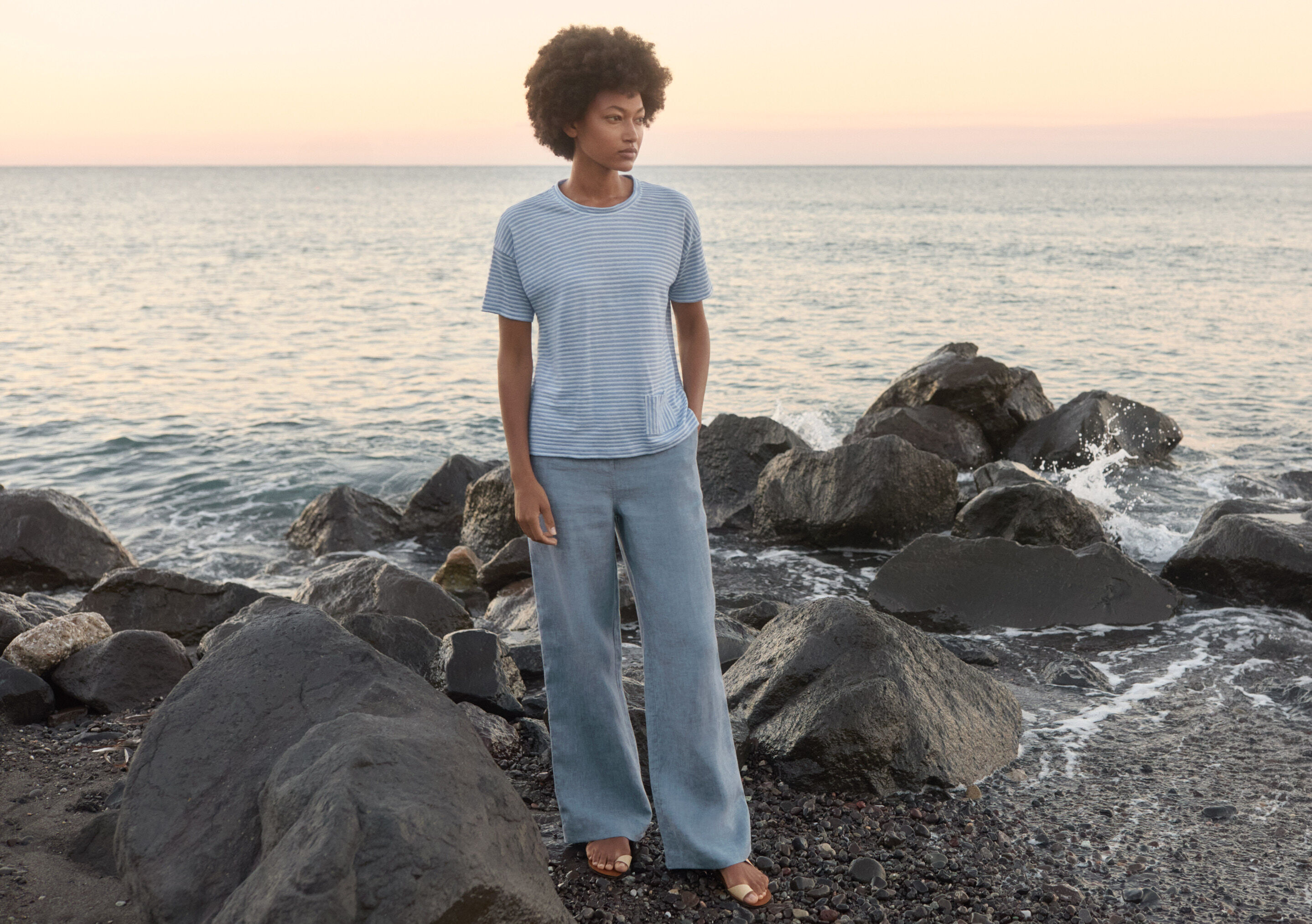 Relaxed straight-leg trousers