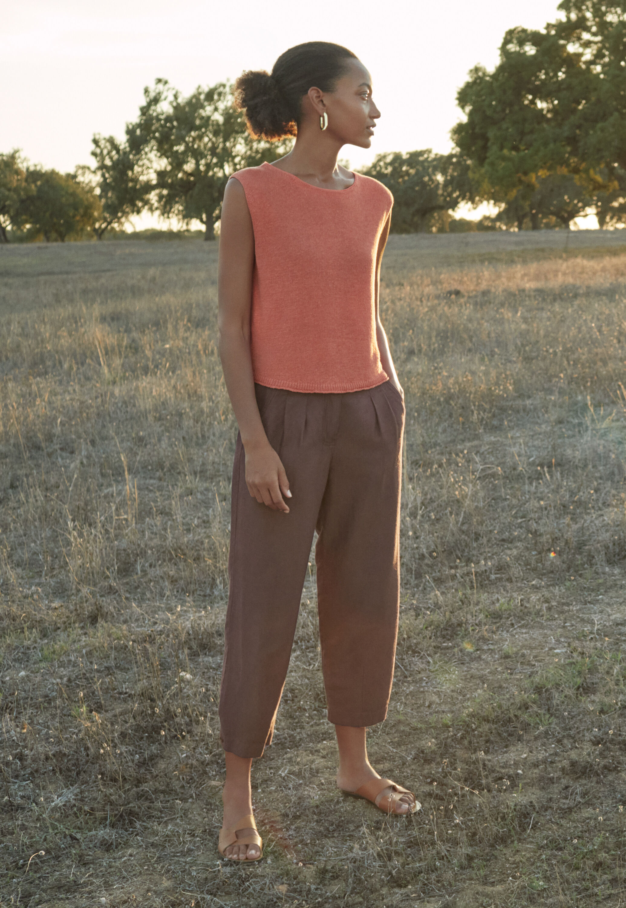 Tapered cropped trousers