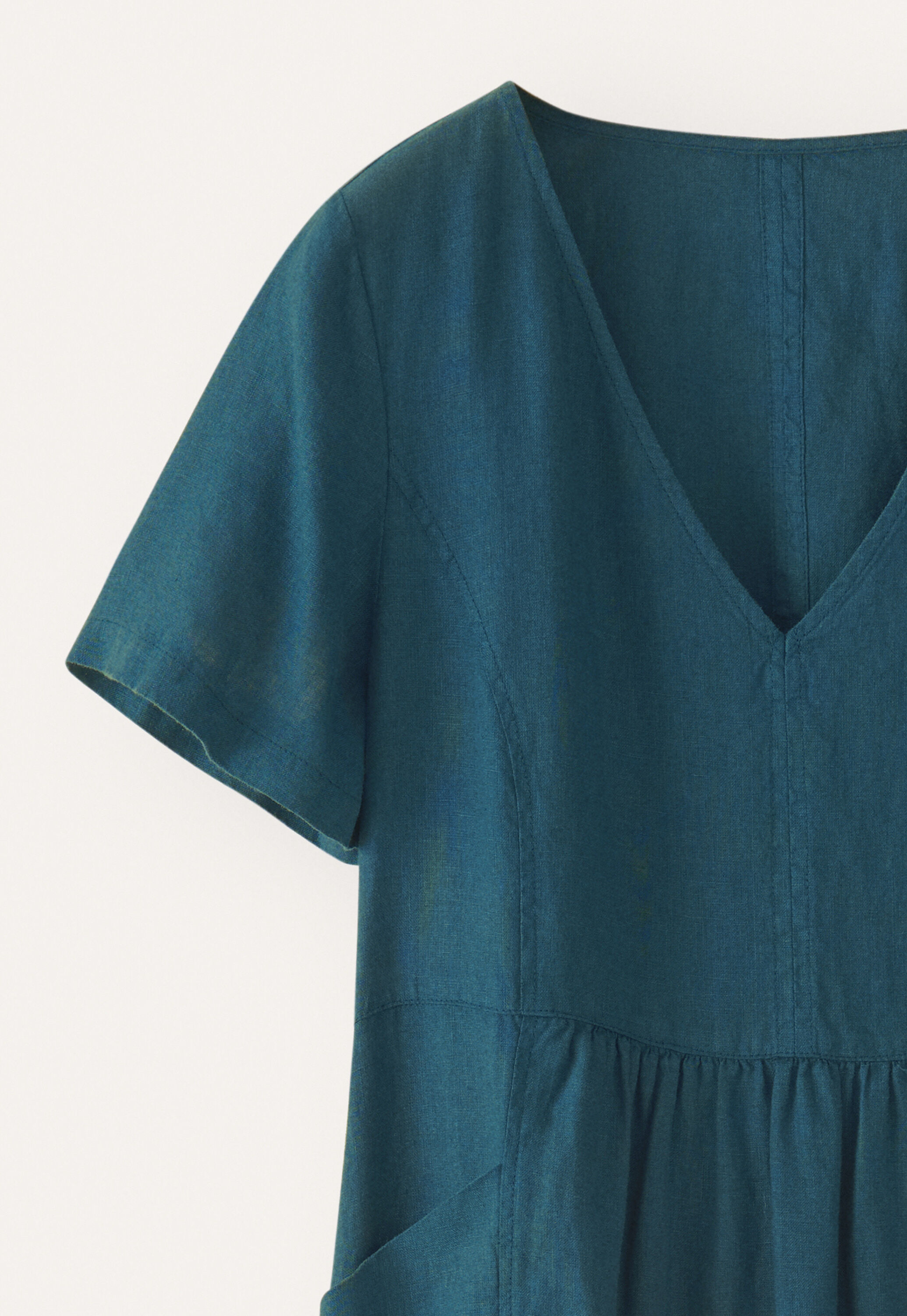 Short-sleeve v-neck dress