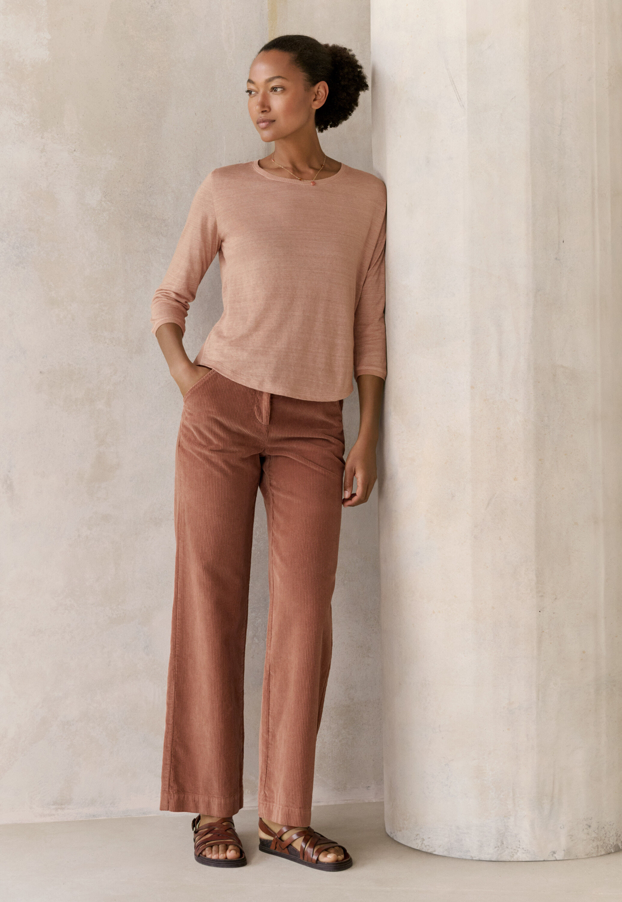 Wide-leg trousers