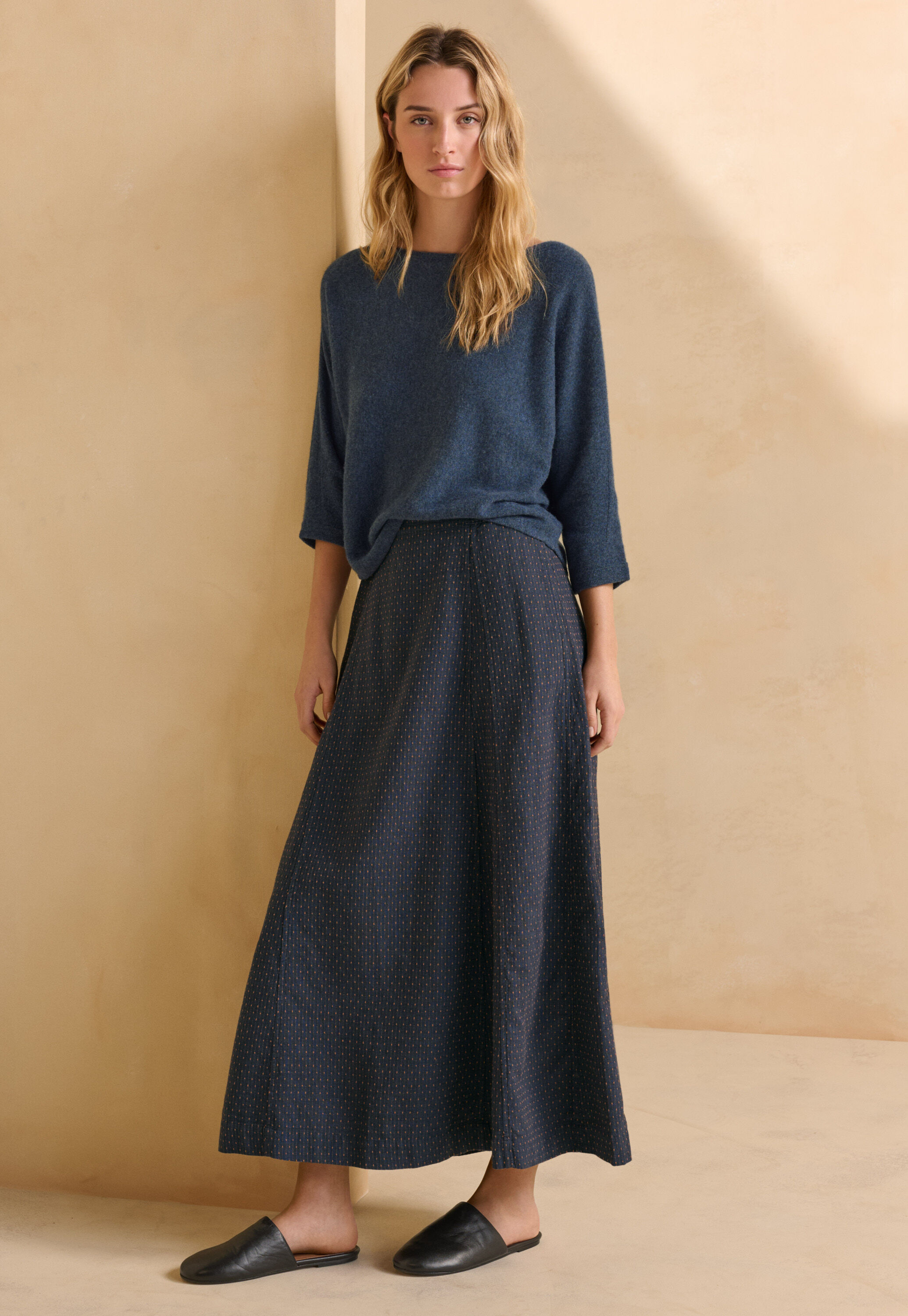 Long godet skirt