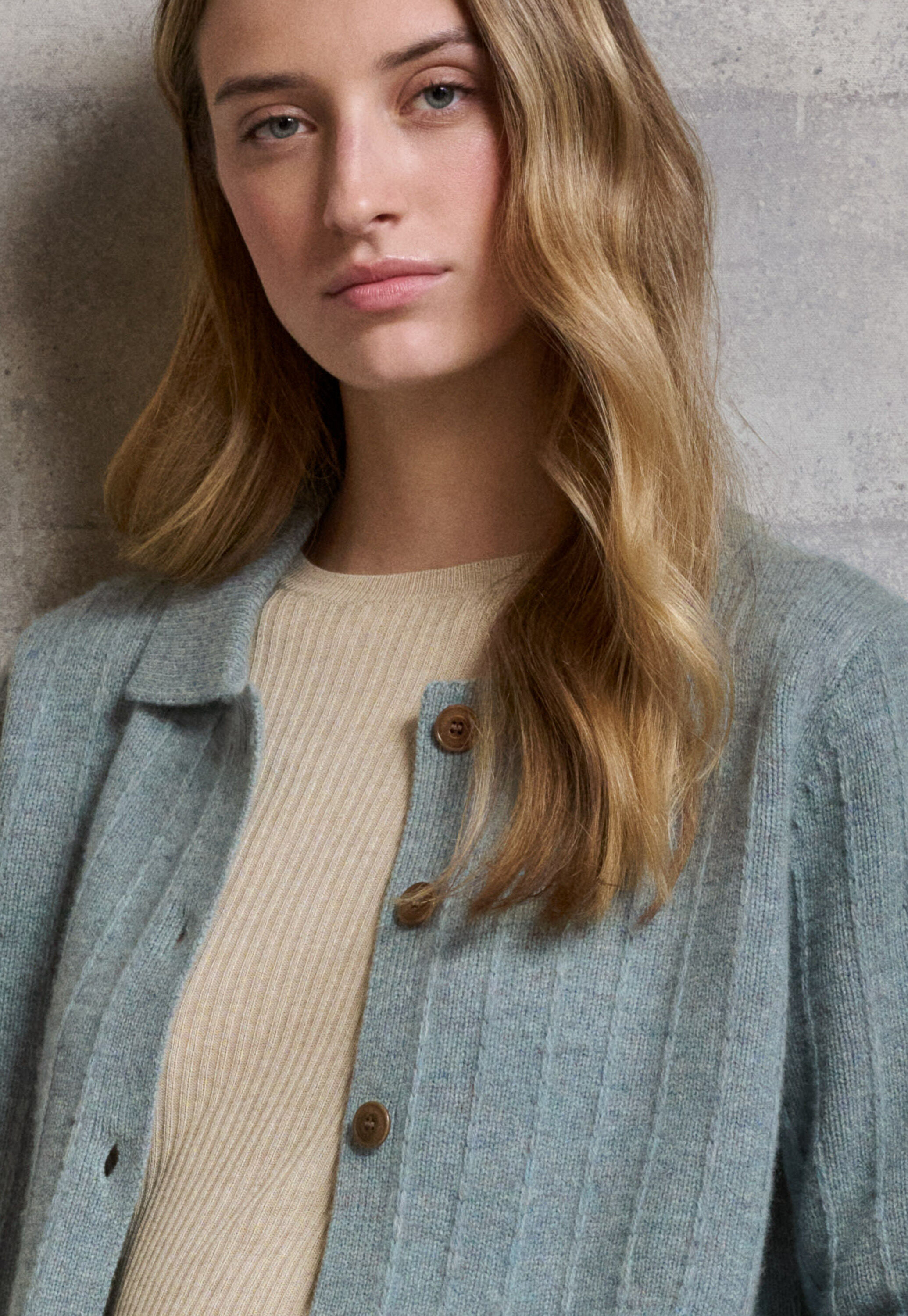Collared cardigan