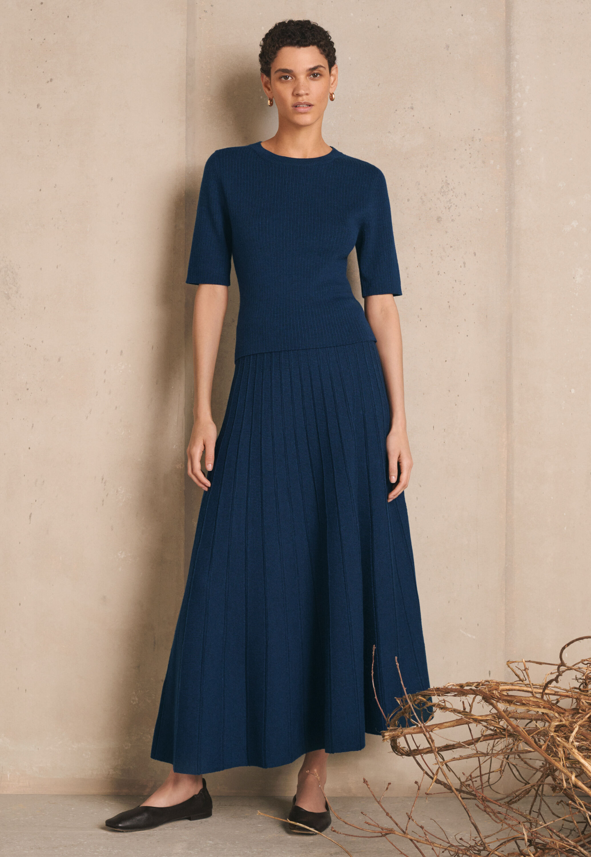 Long knitted skirt