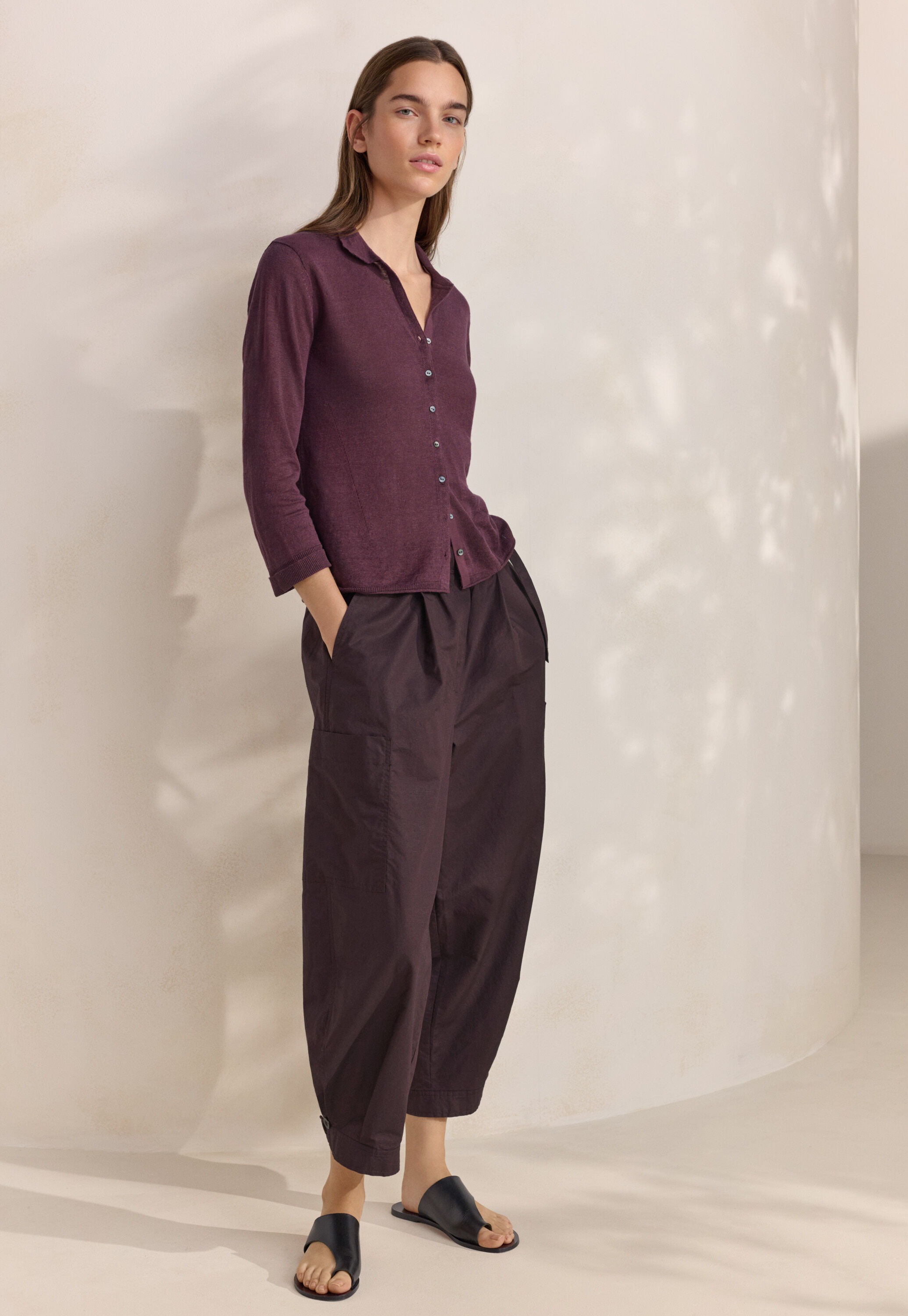 Cropped pull-on trousers