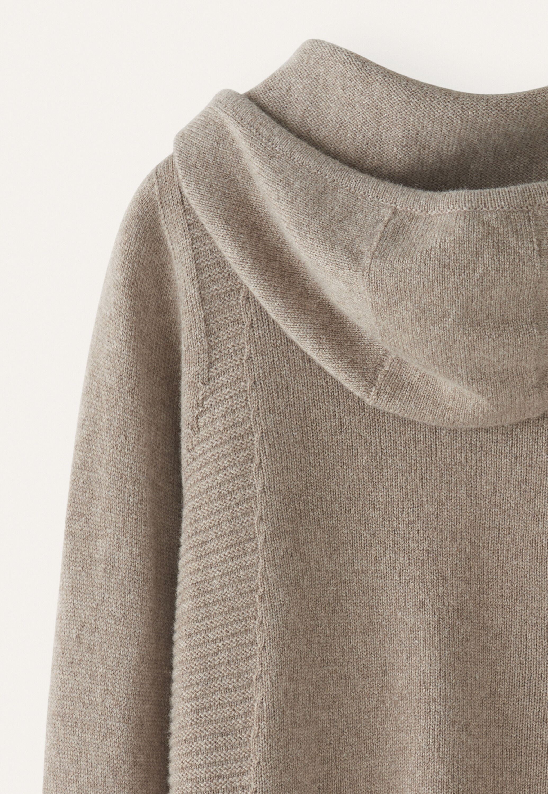 Knitted hoodie