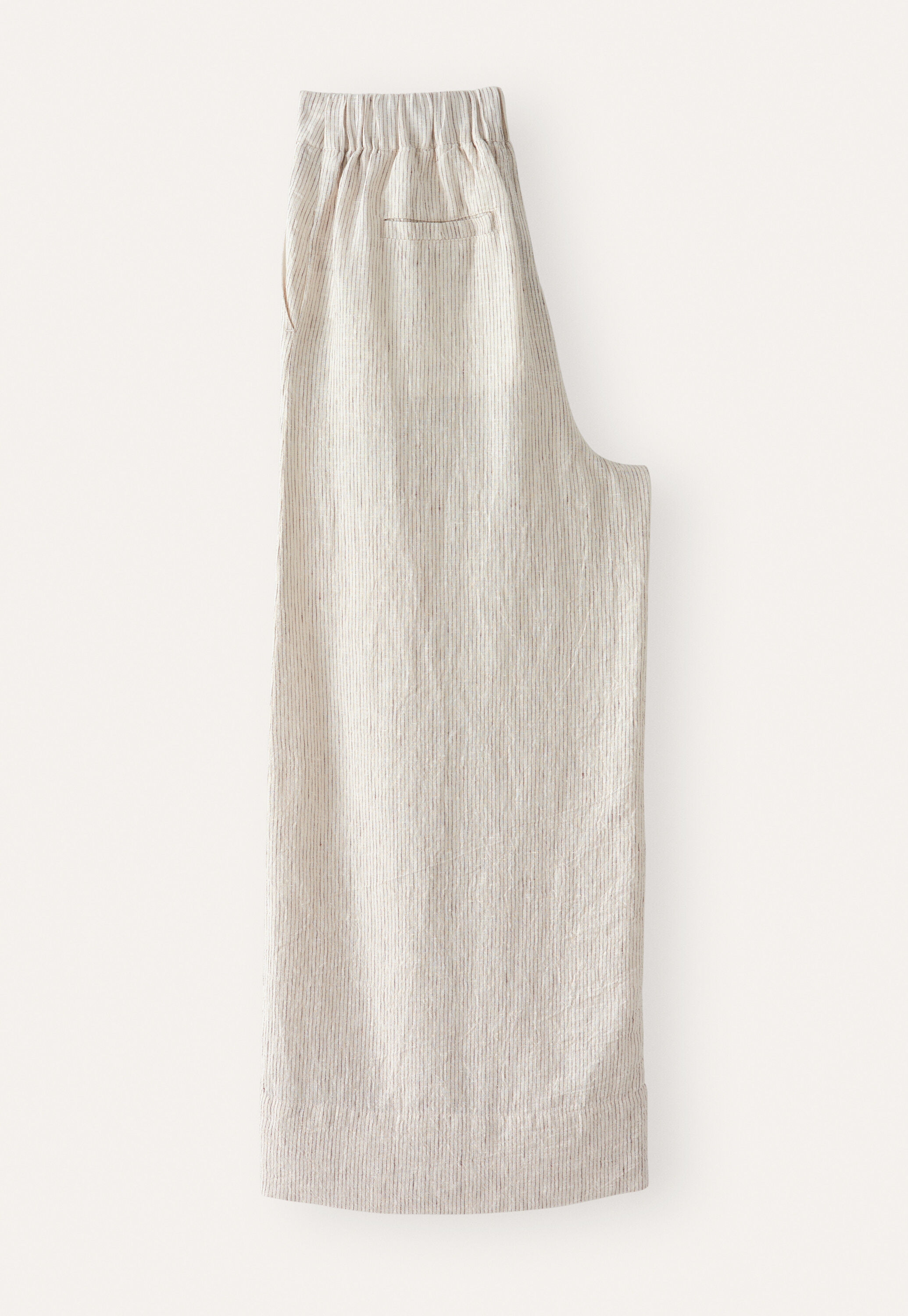 Wide & cropped trousers