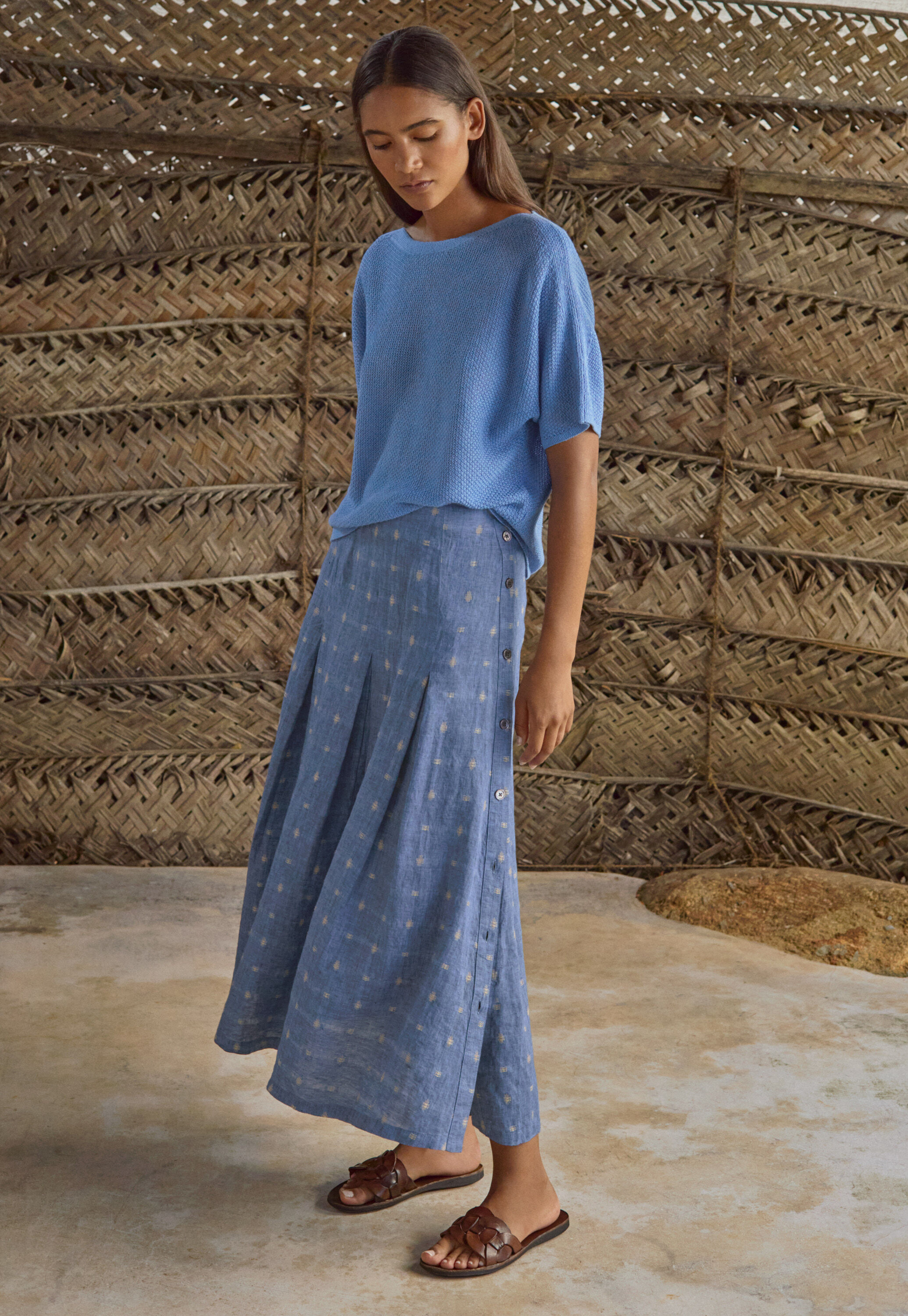 Dobby-weave pleated skirt