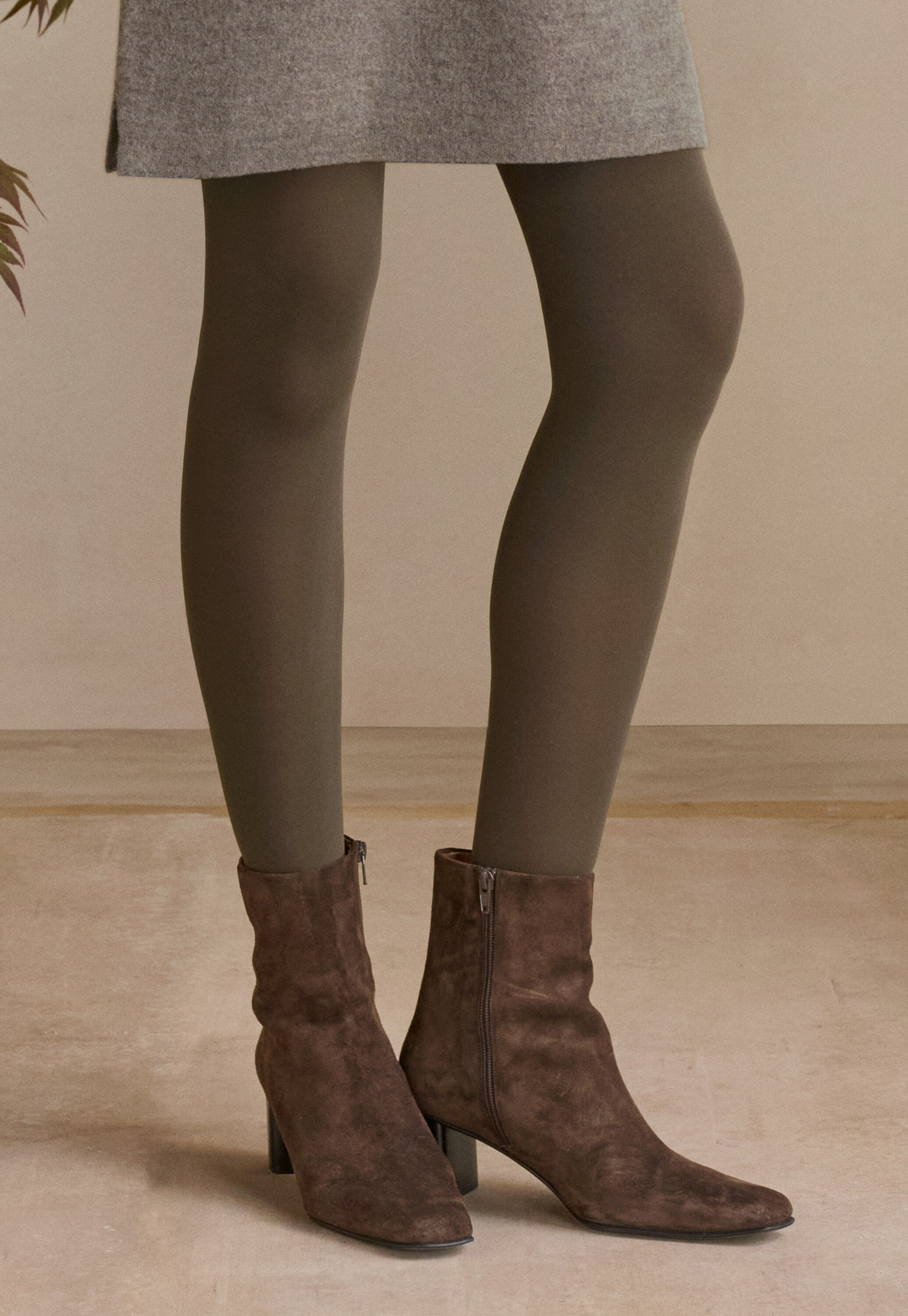 Heeled boots