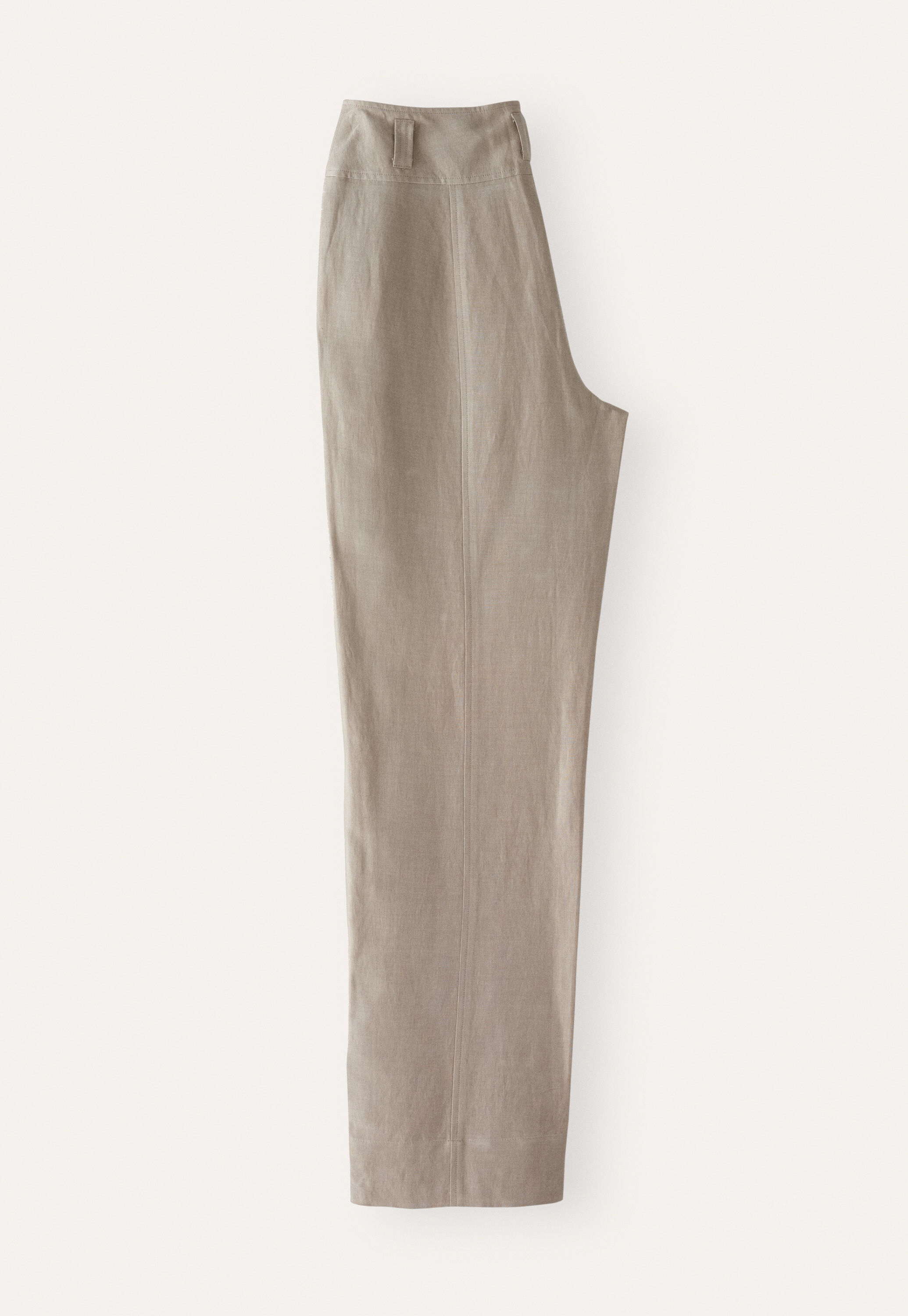 Straight-leg trousers