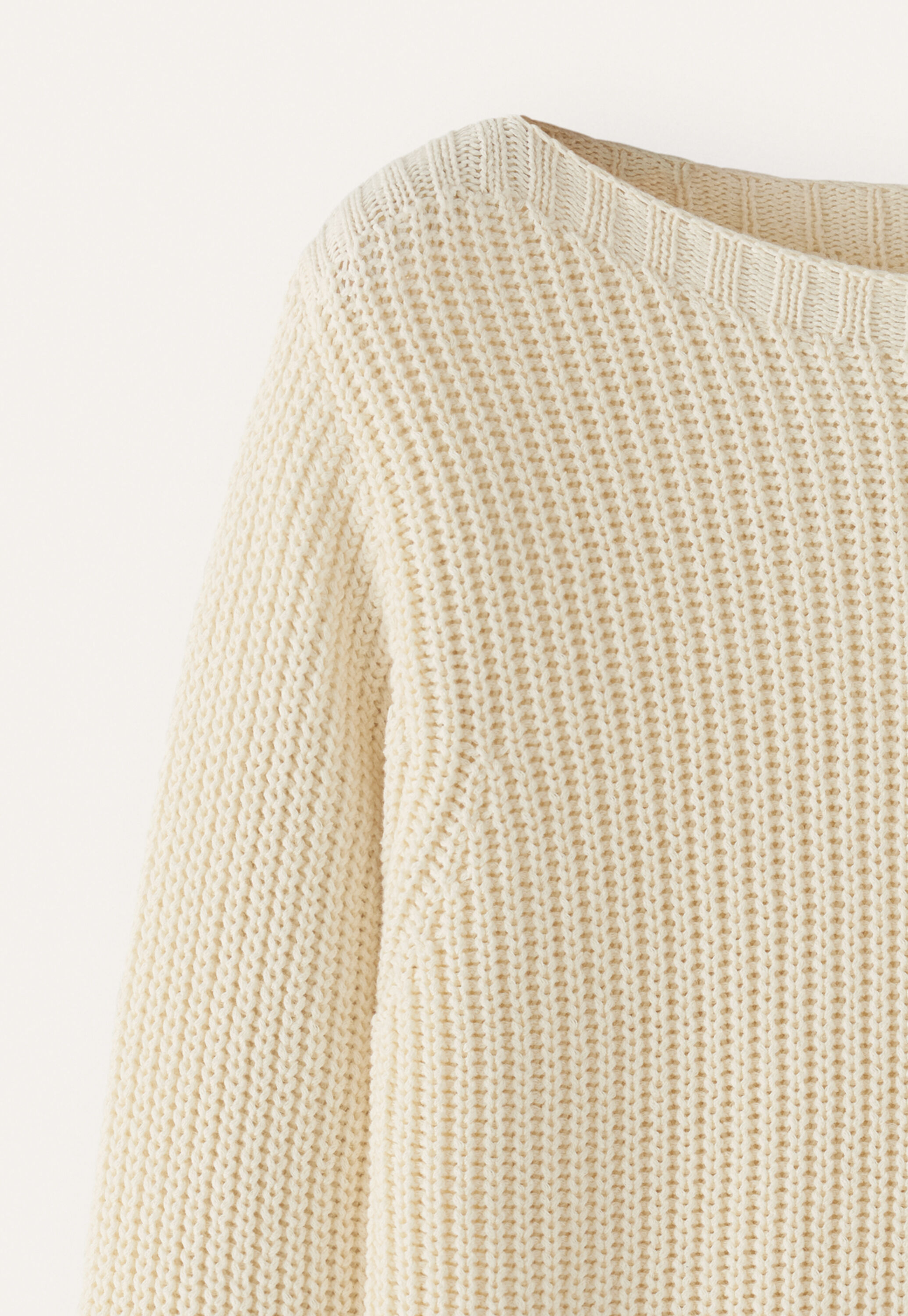 Boat-neck sweater