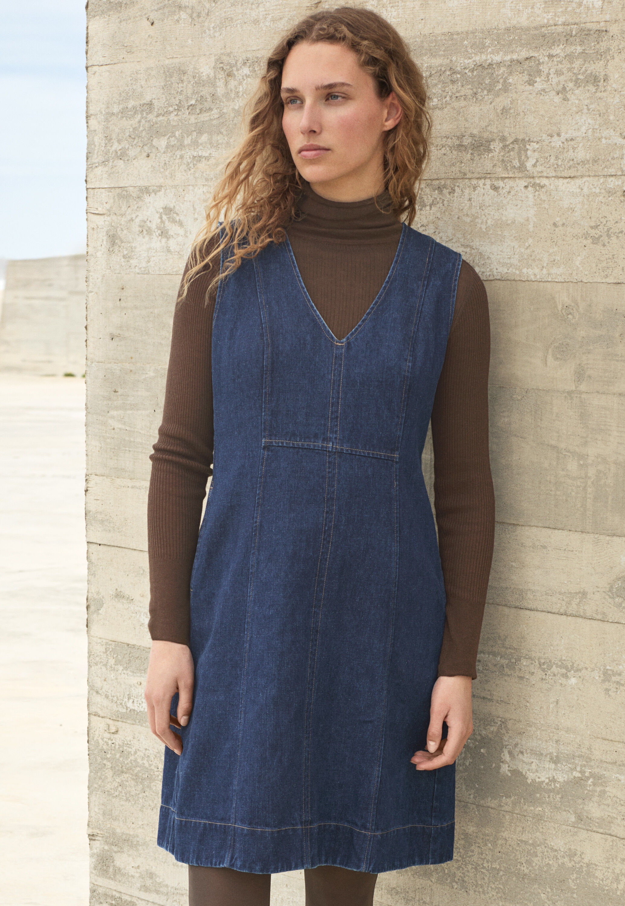 Indigo sleeveless dress