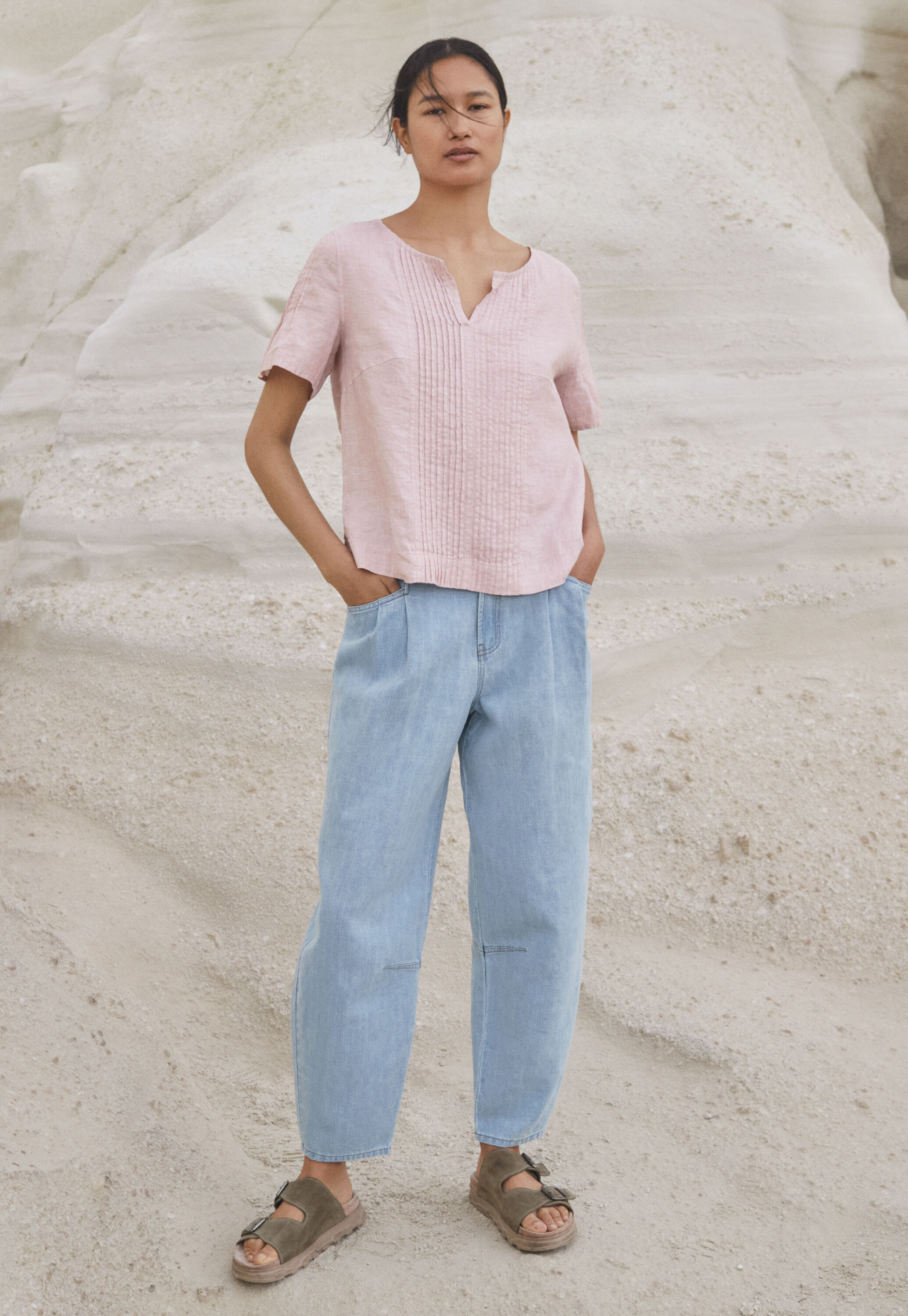 Tuck-detail top