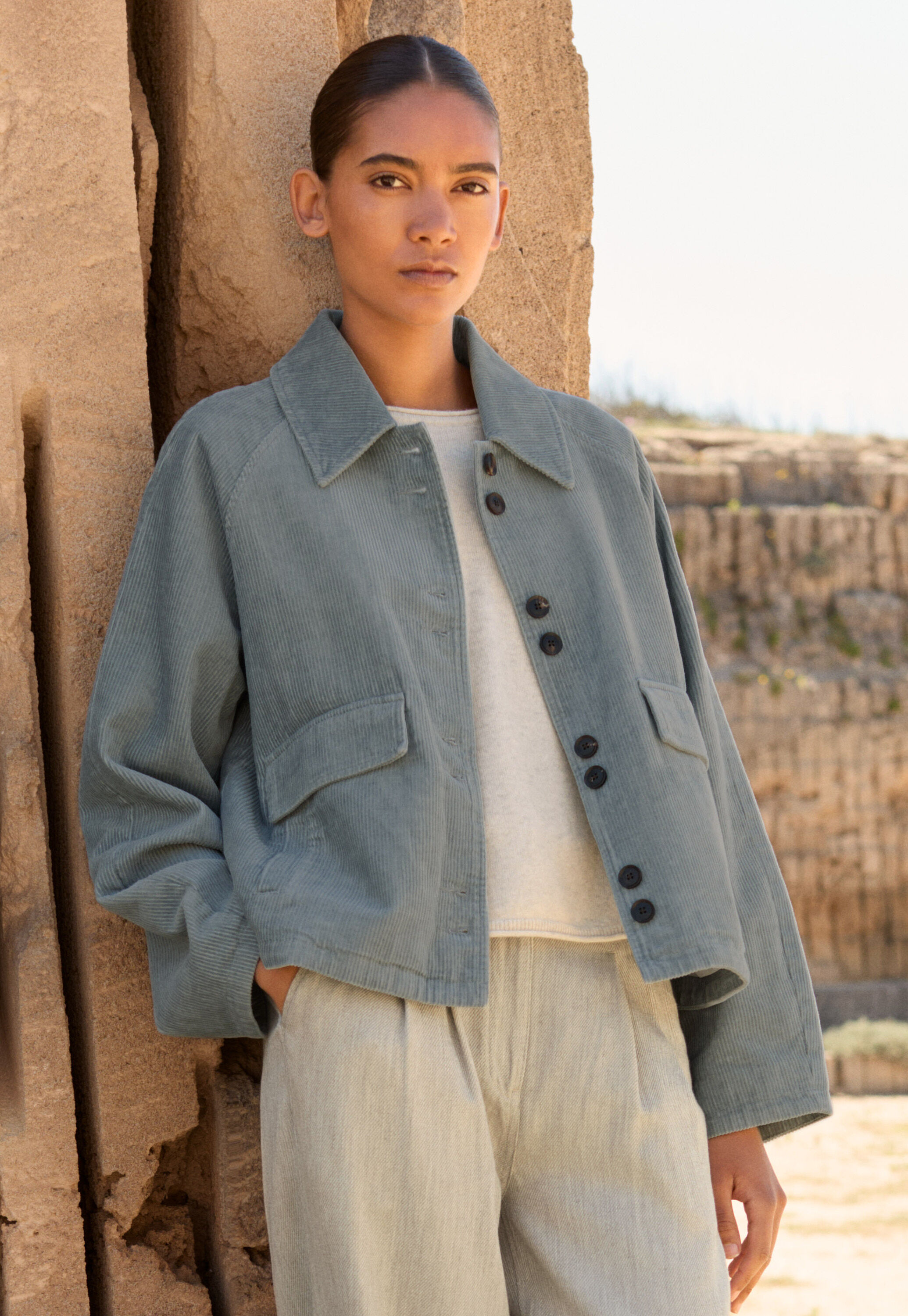 Edge-to-edge cardigan