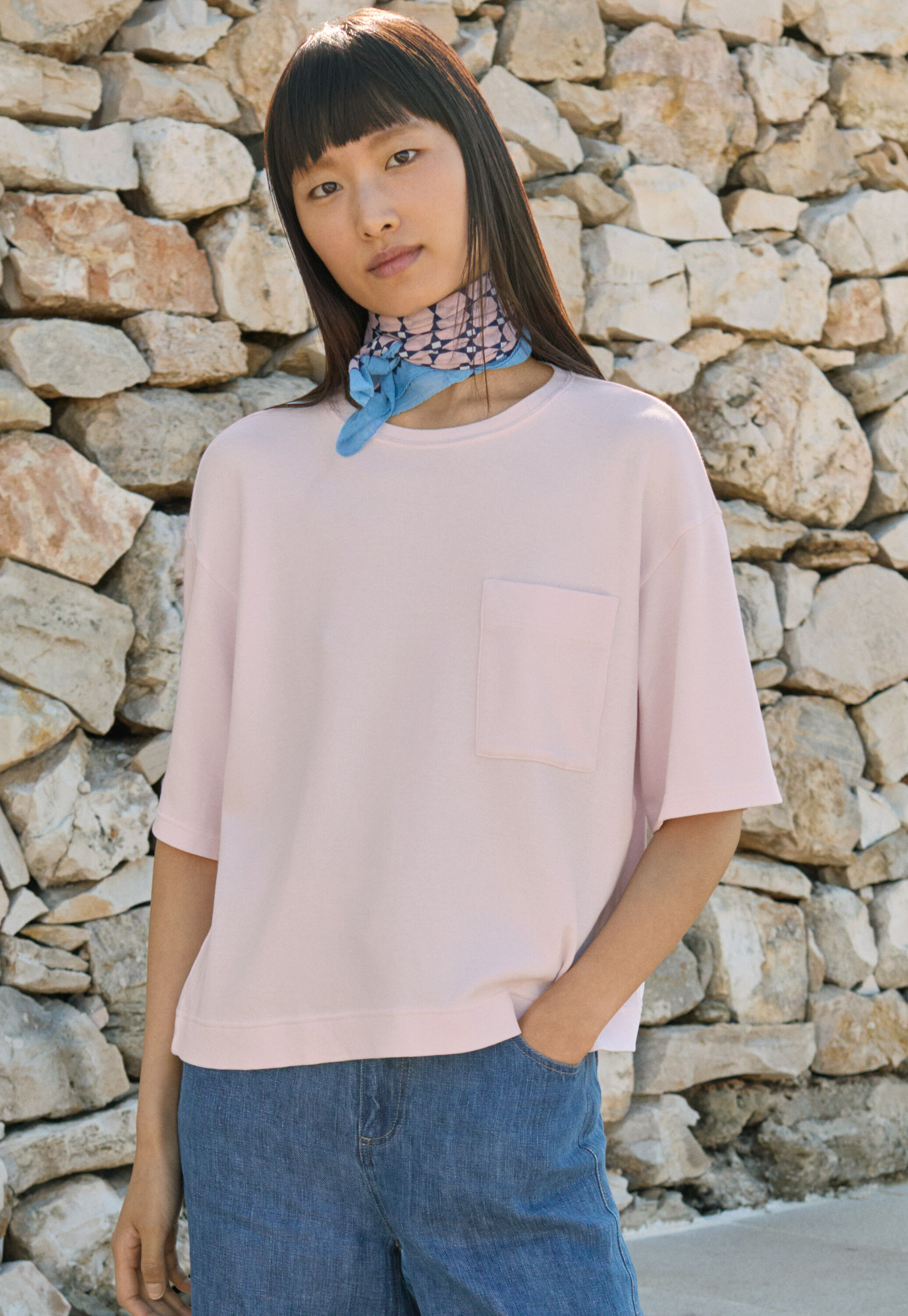 Pocket-detail T-shirt