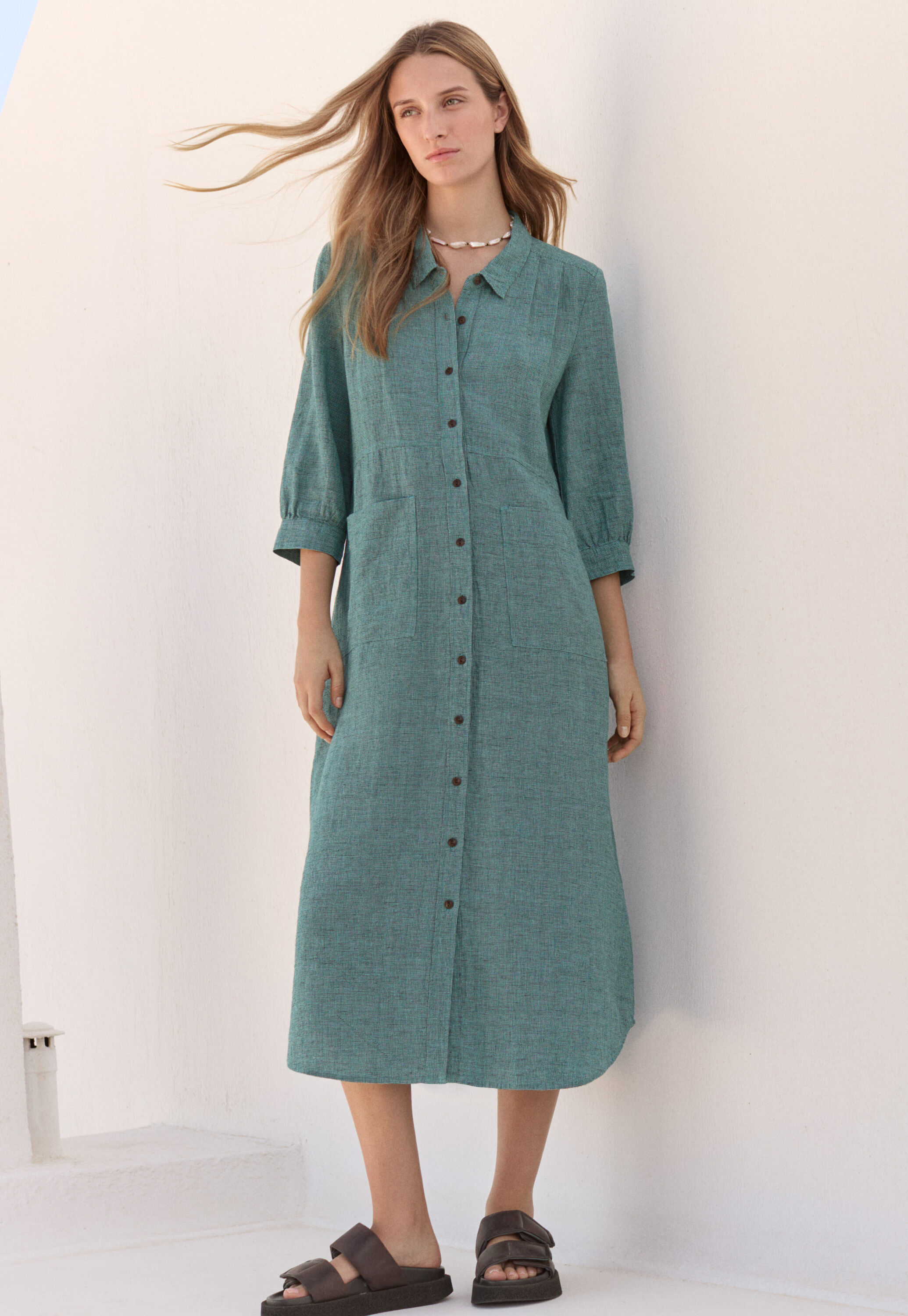 Pleat-detail dress