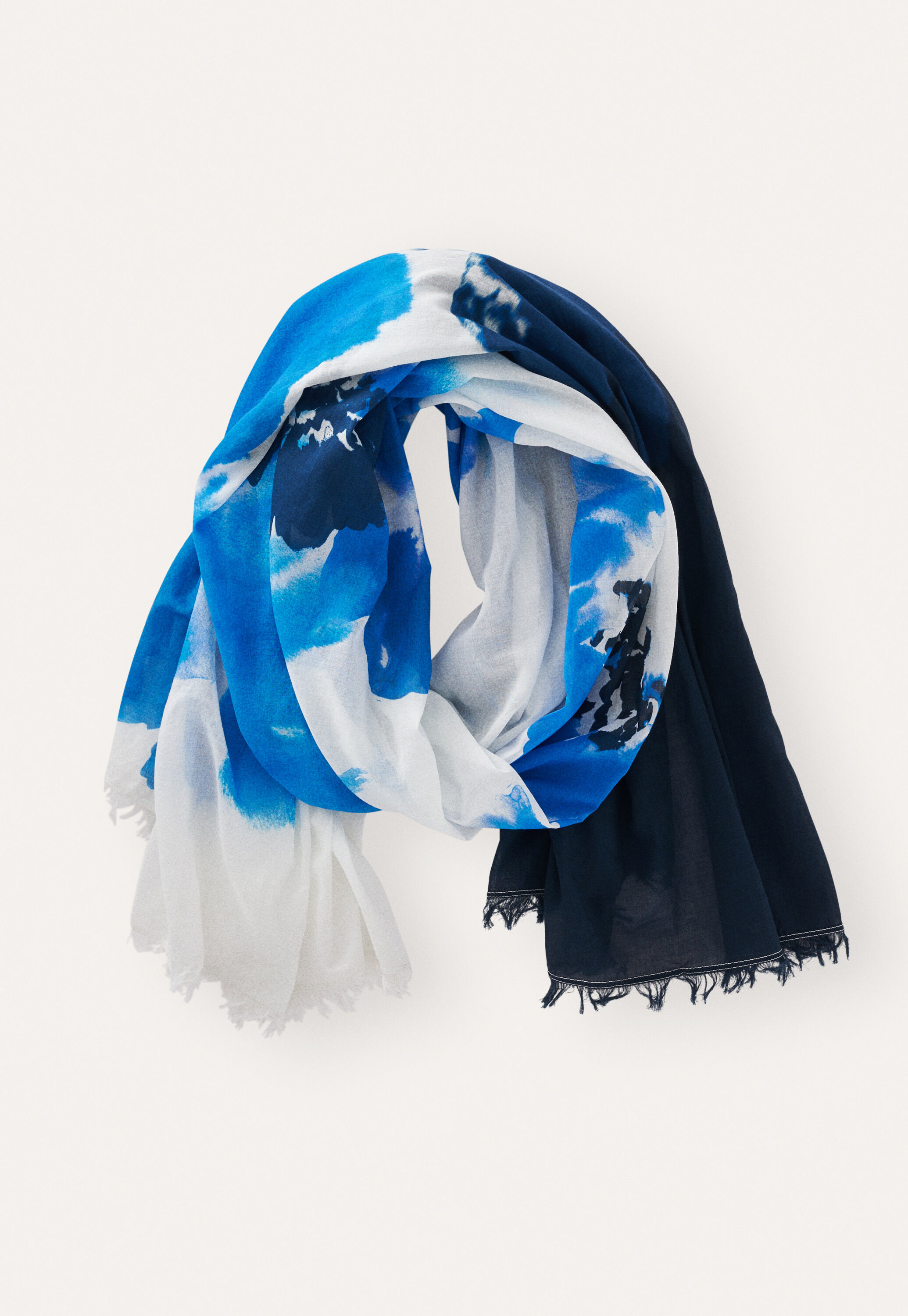 Printed pareo, Blue white, large