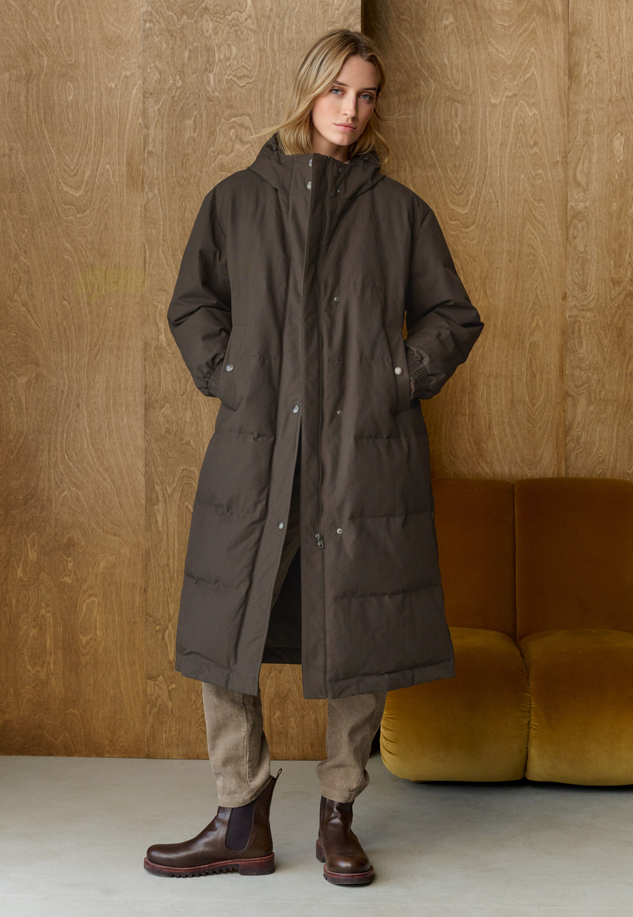 Long padded coat, Cocoa, large