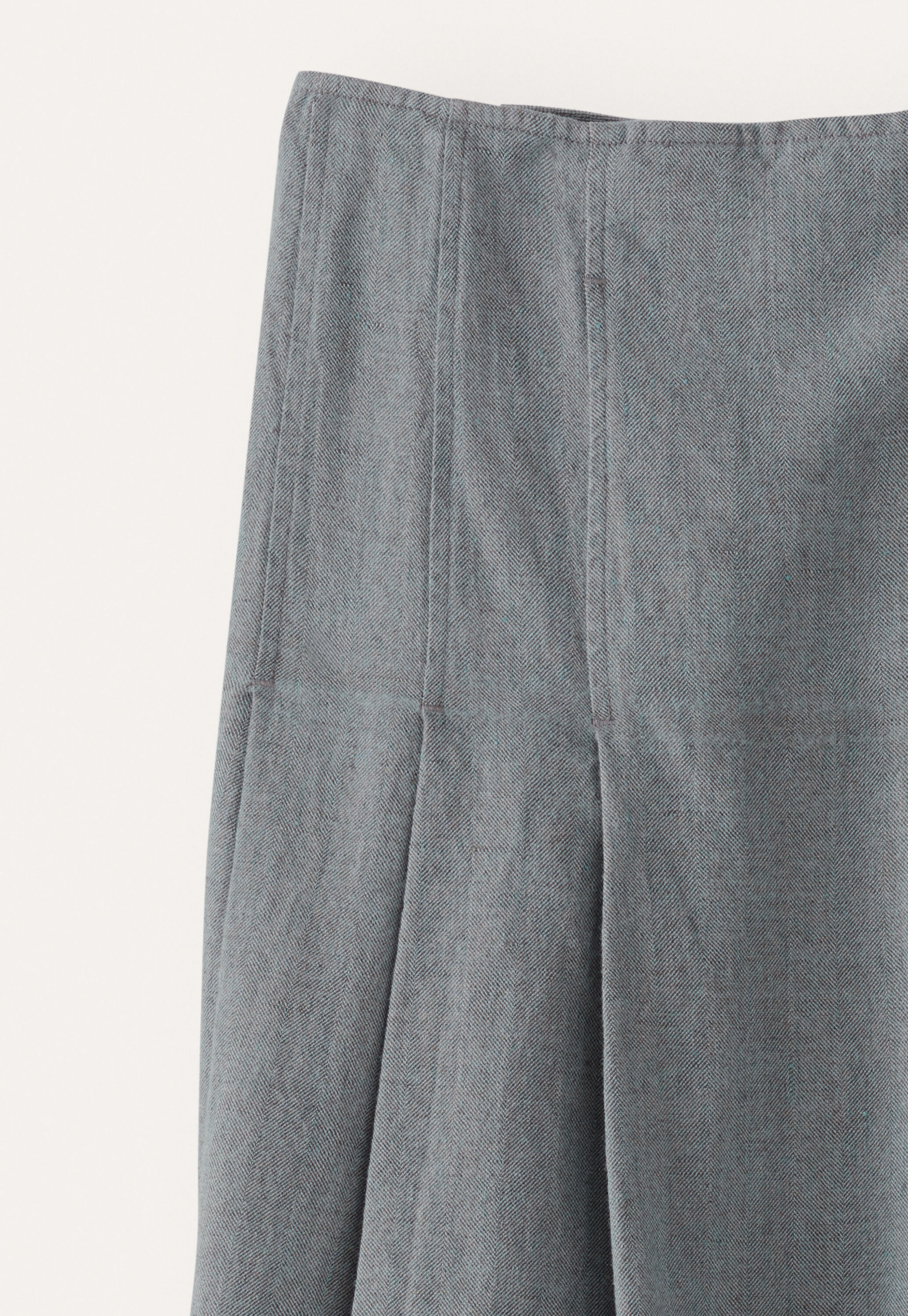Pleated skirt