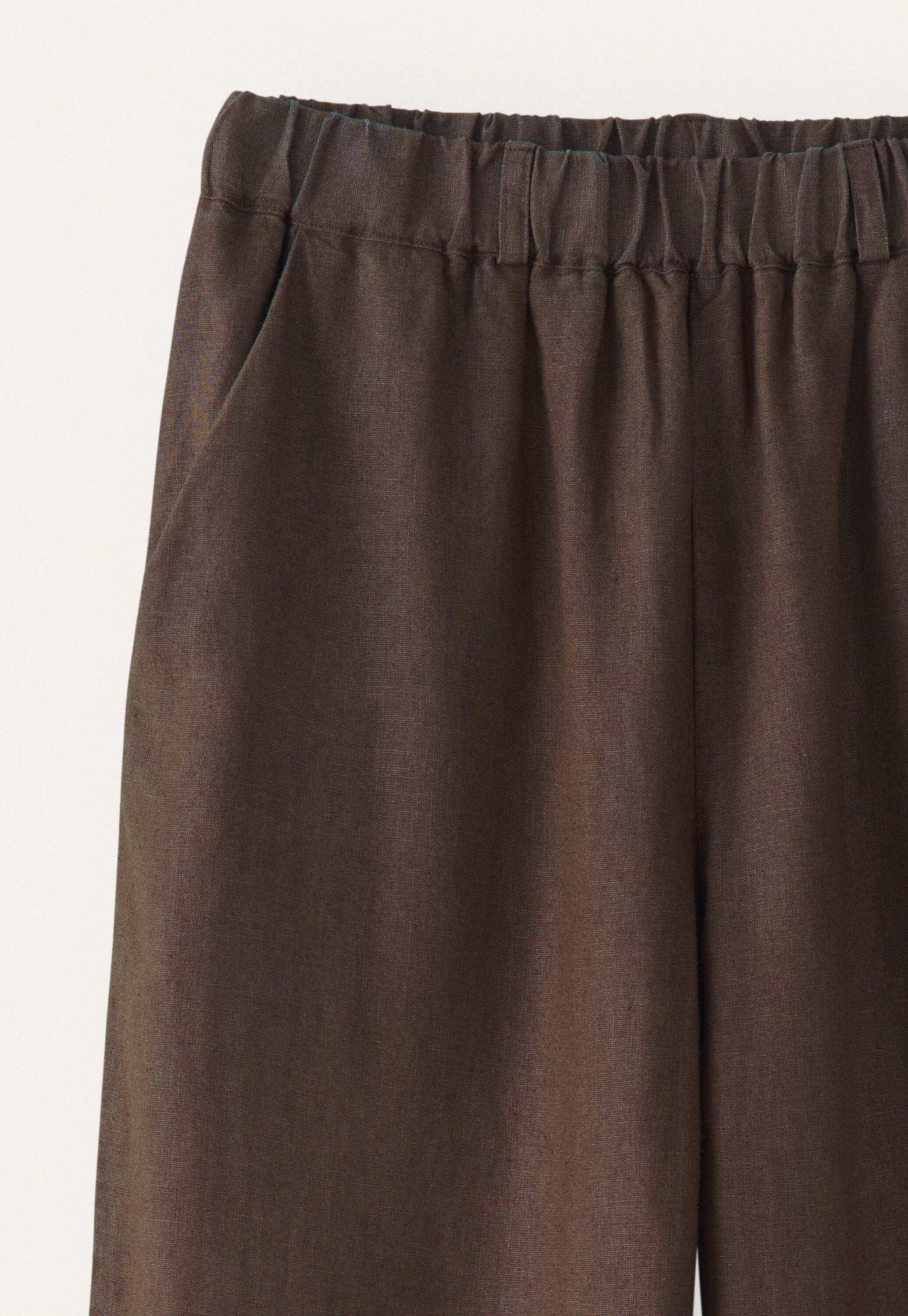 Cropped trousers