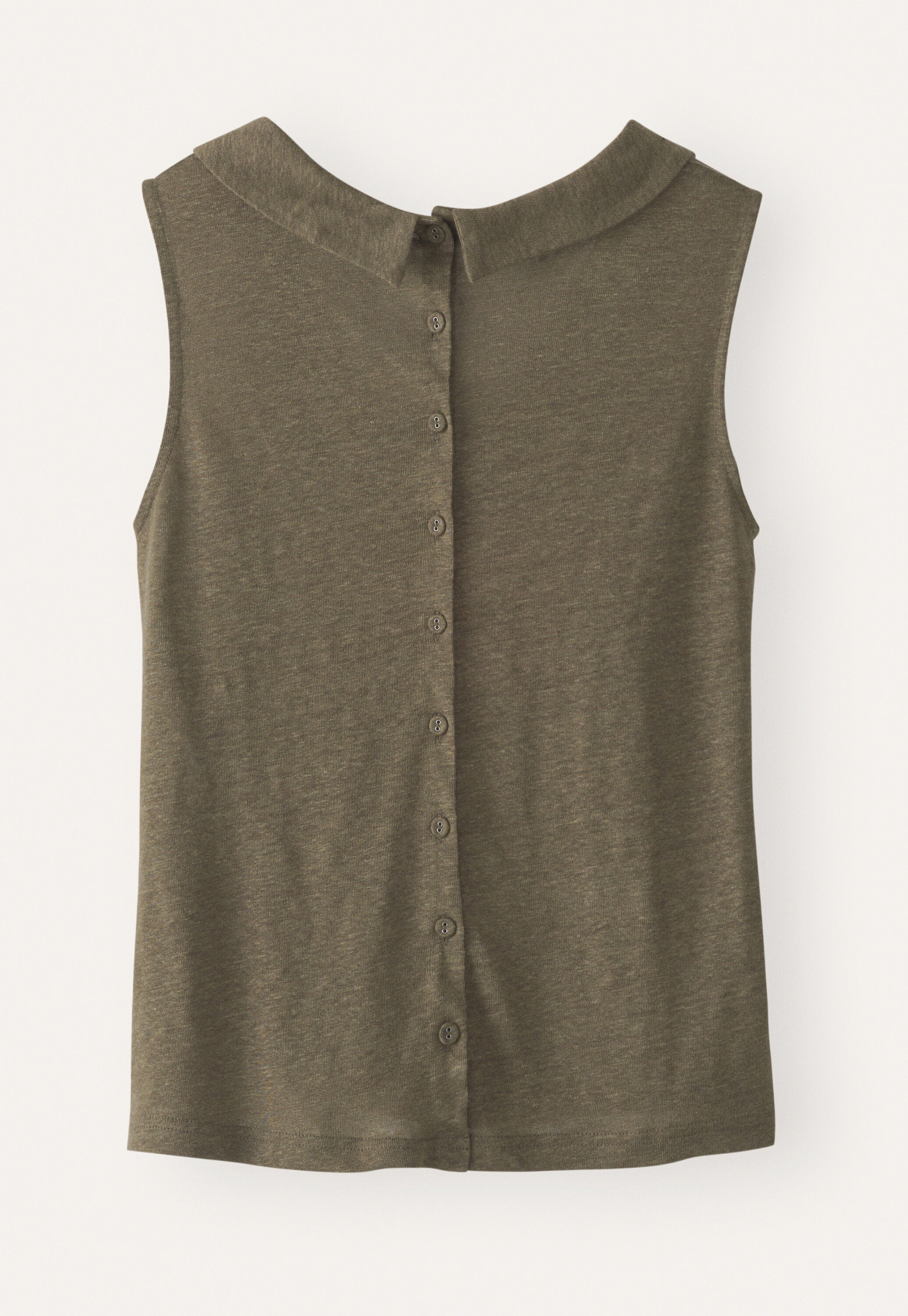 Folded-collar sleeveless top