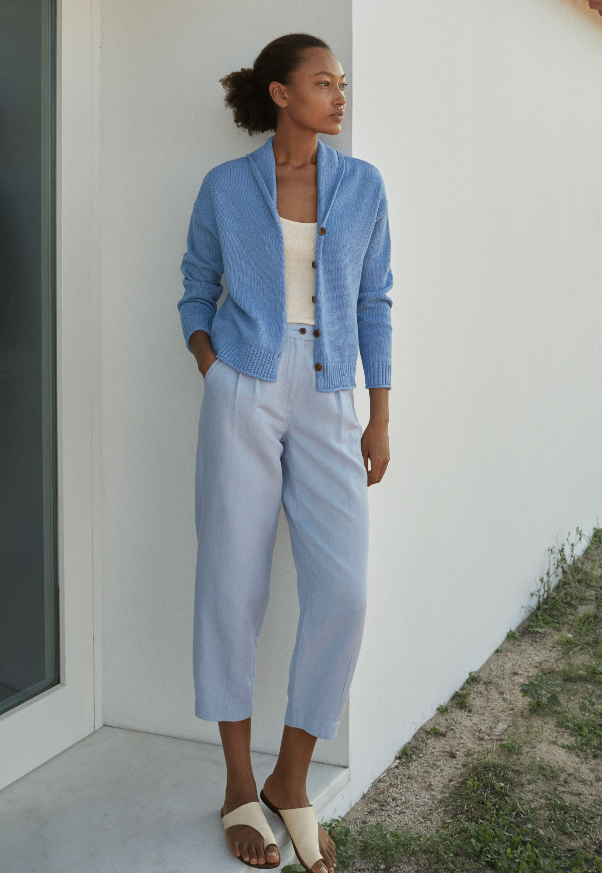 Tapered cropped trousers