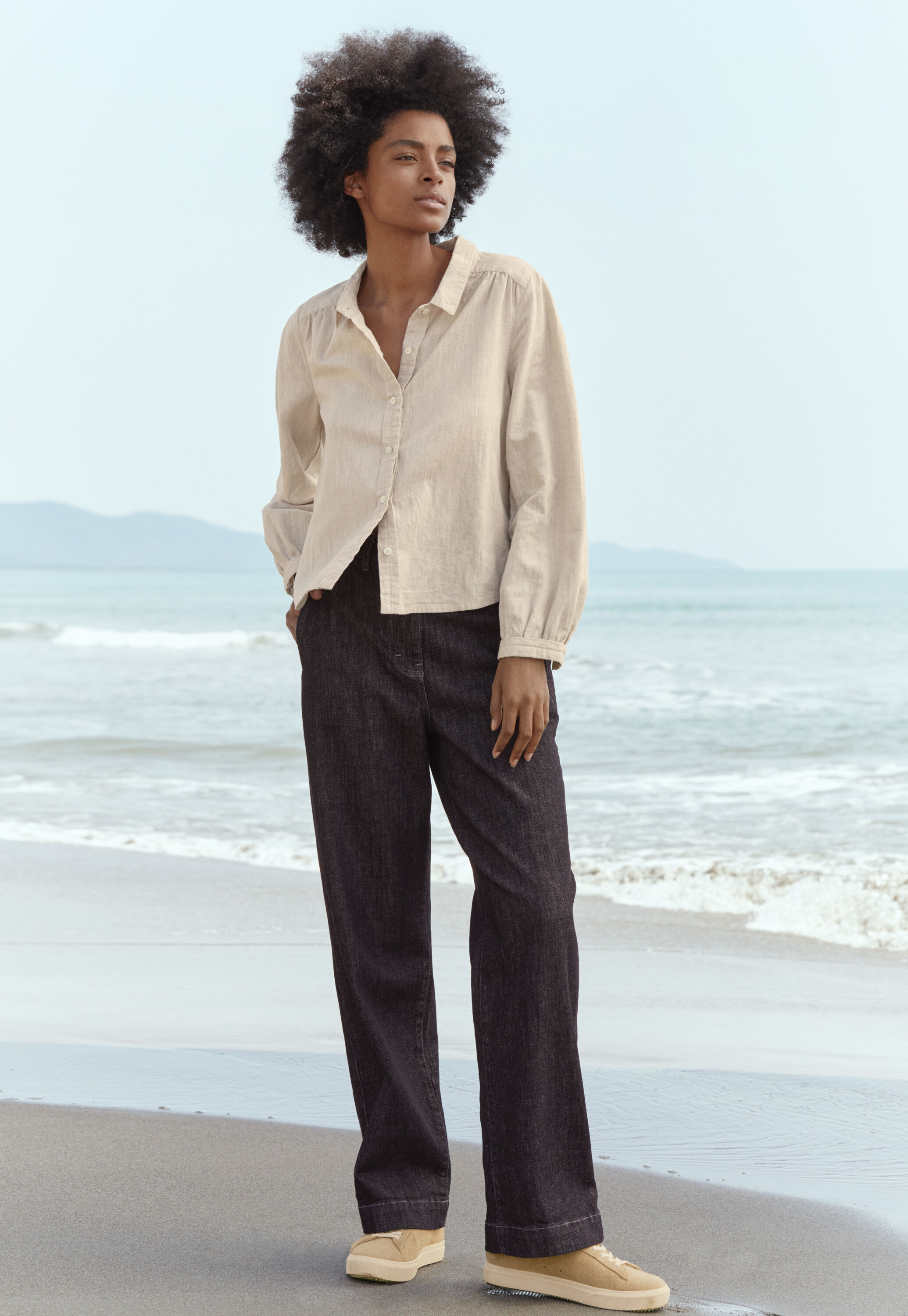 Relaxed straight leg jeans