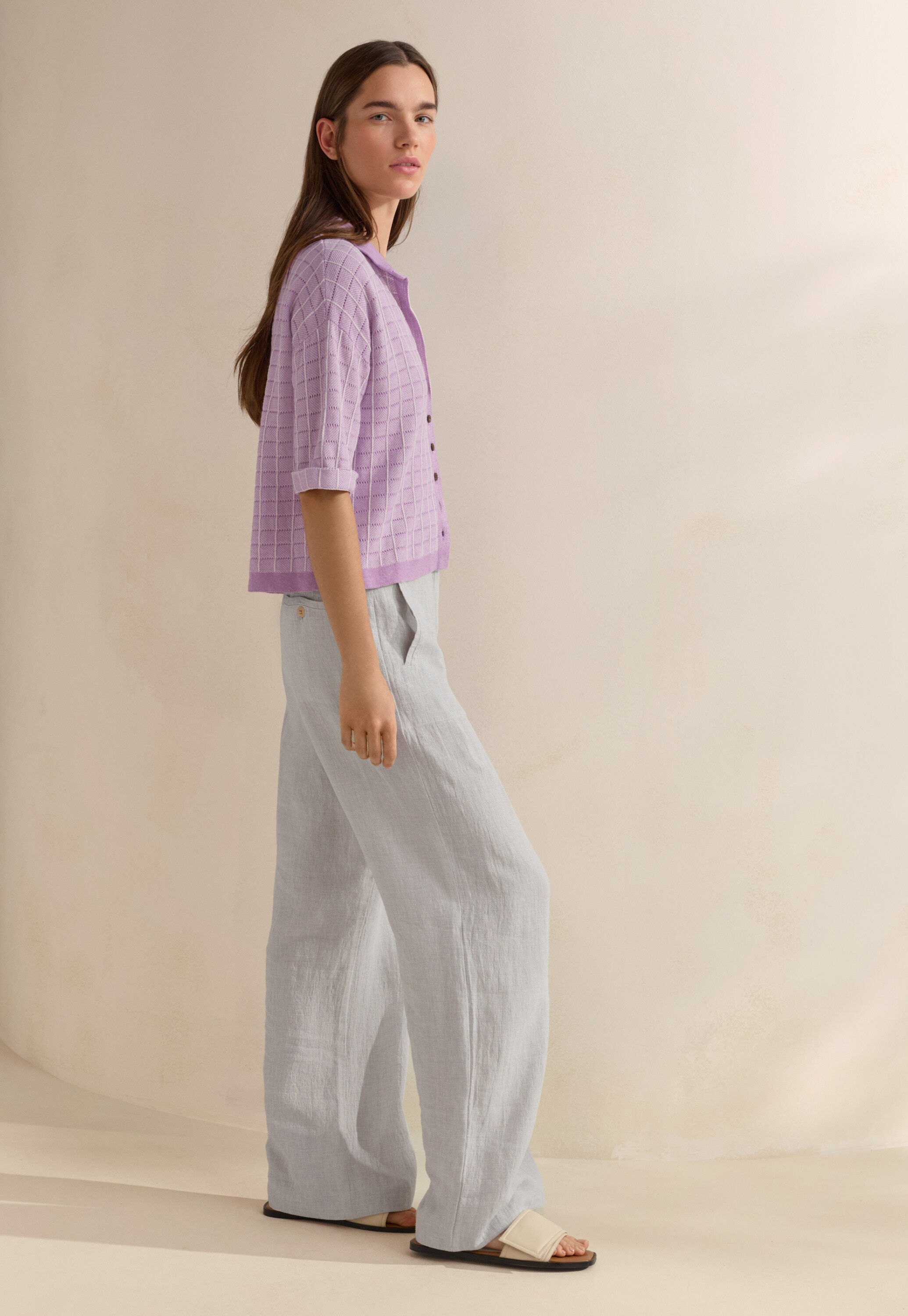 Straight-leg trousers