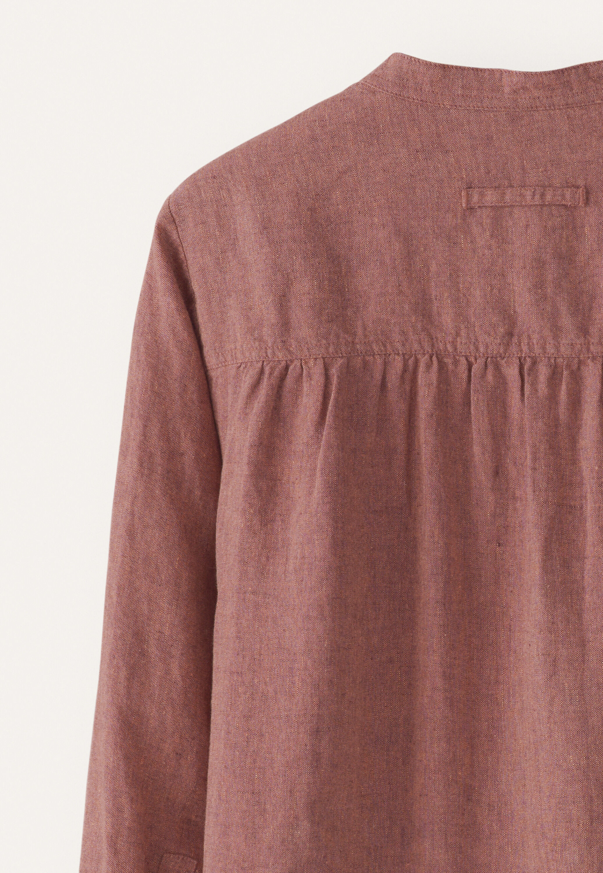 Long curved-hem shirt