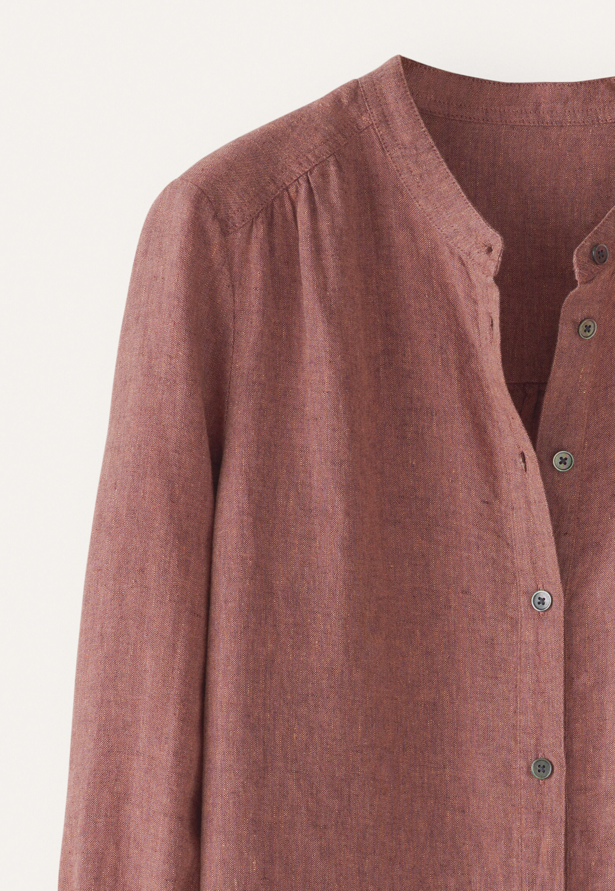 Long curved-hem shirt