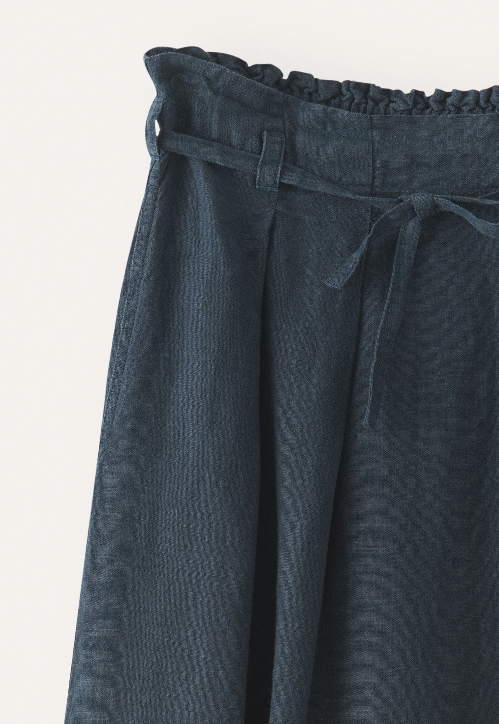 Pleat-detail skirt