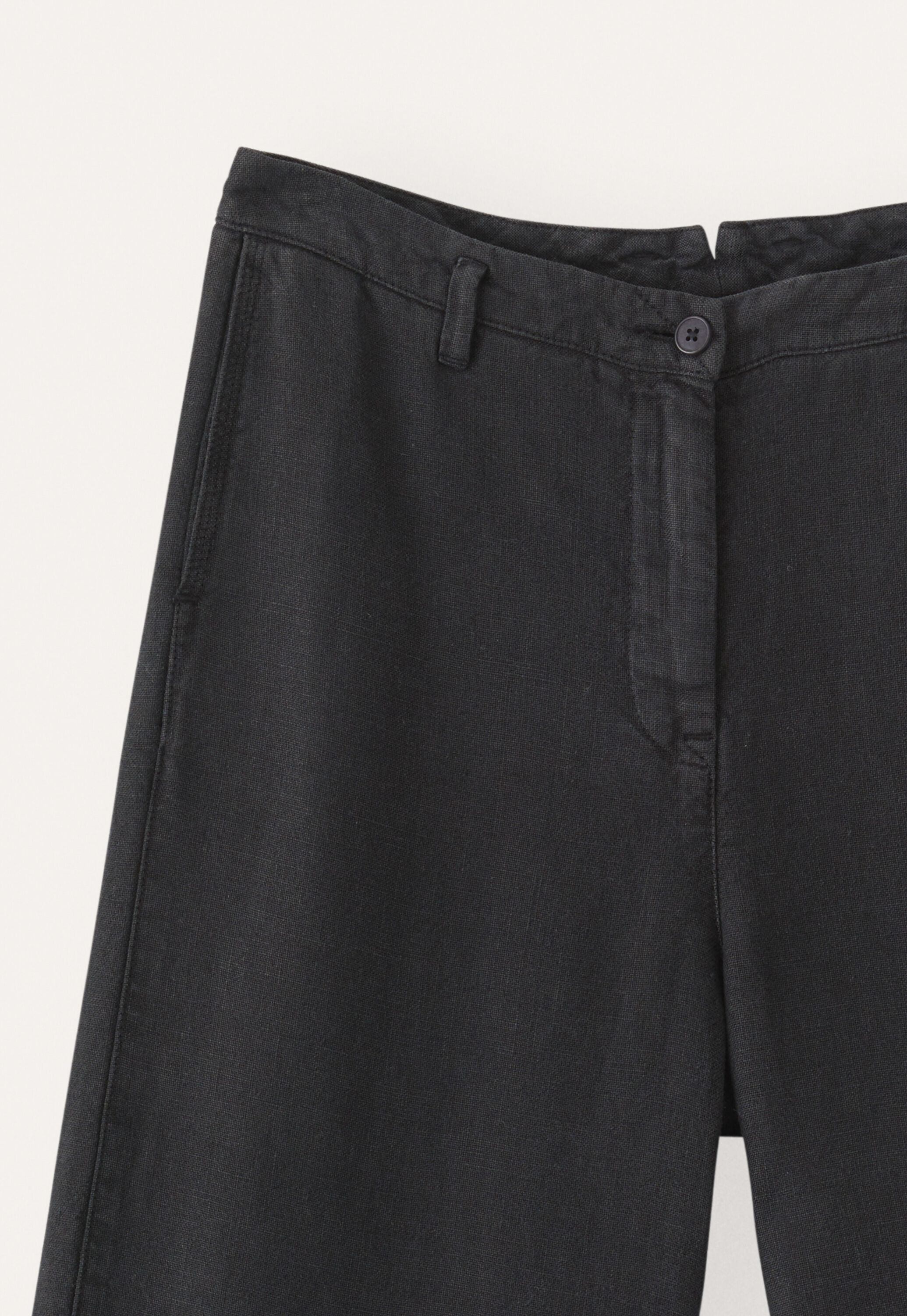 Wide-leg trousers
