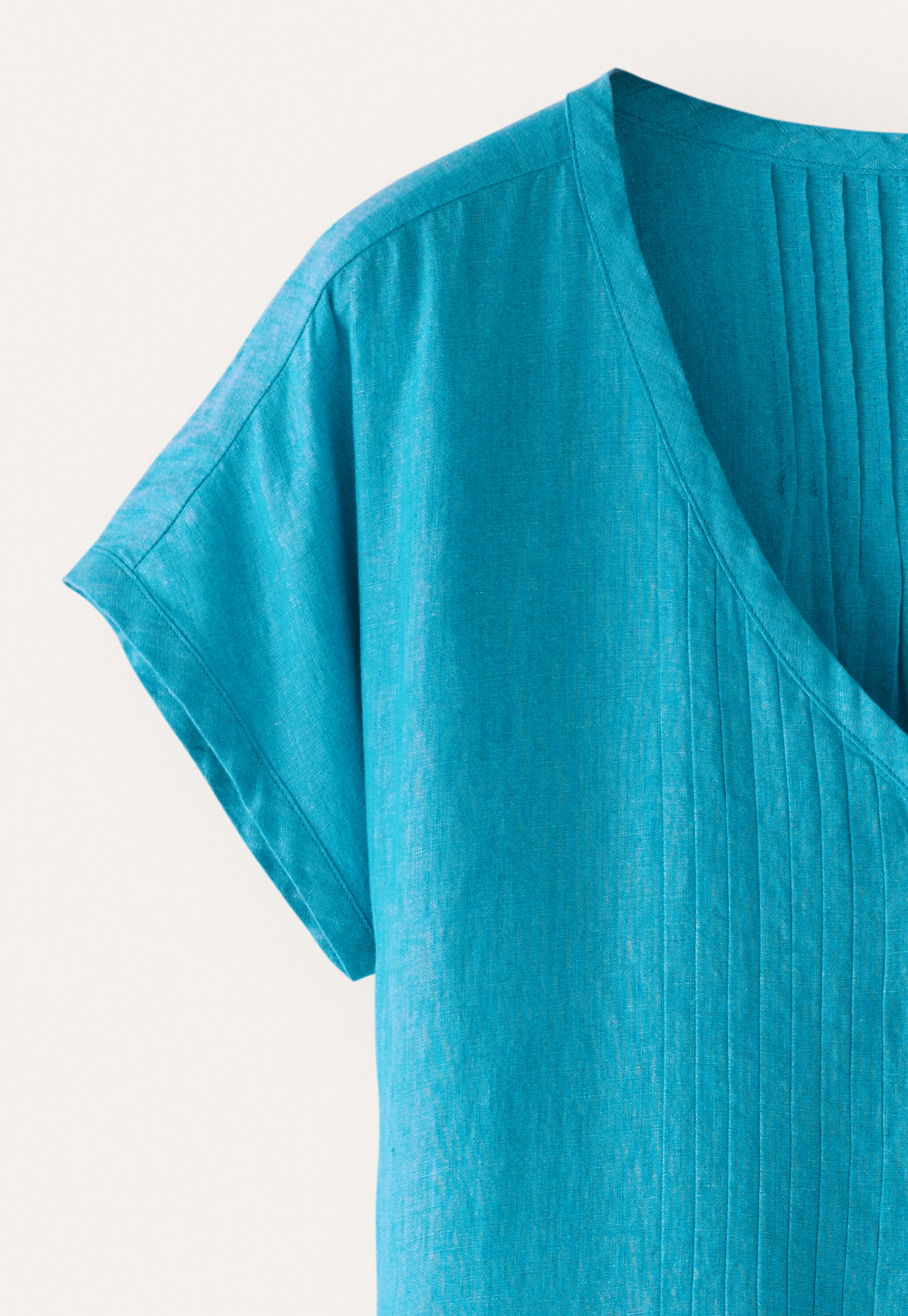 Tuck-detail dress