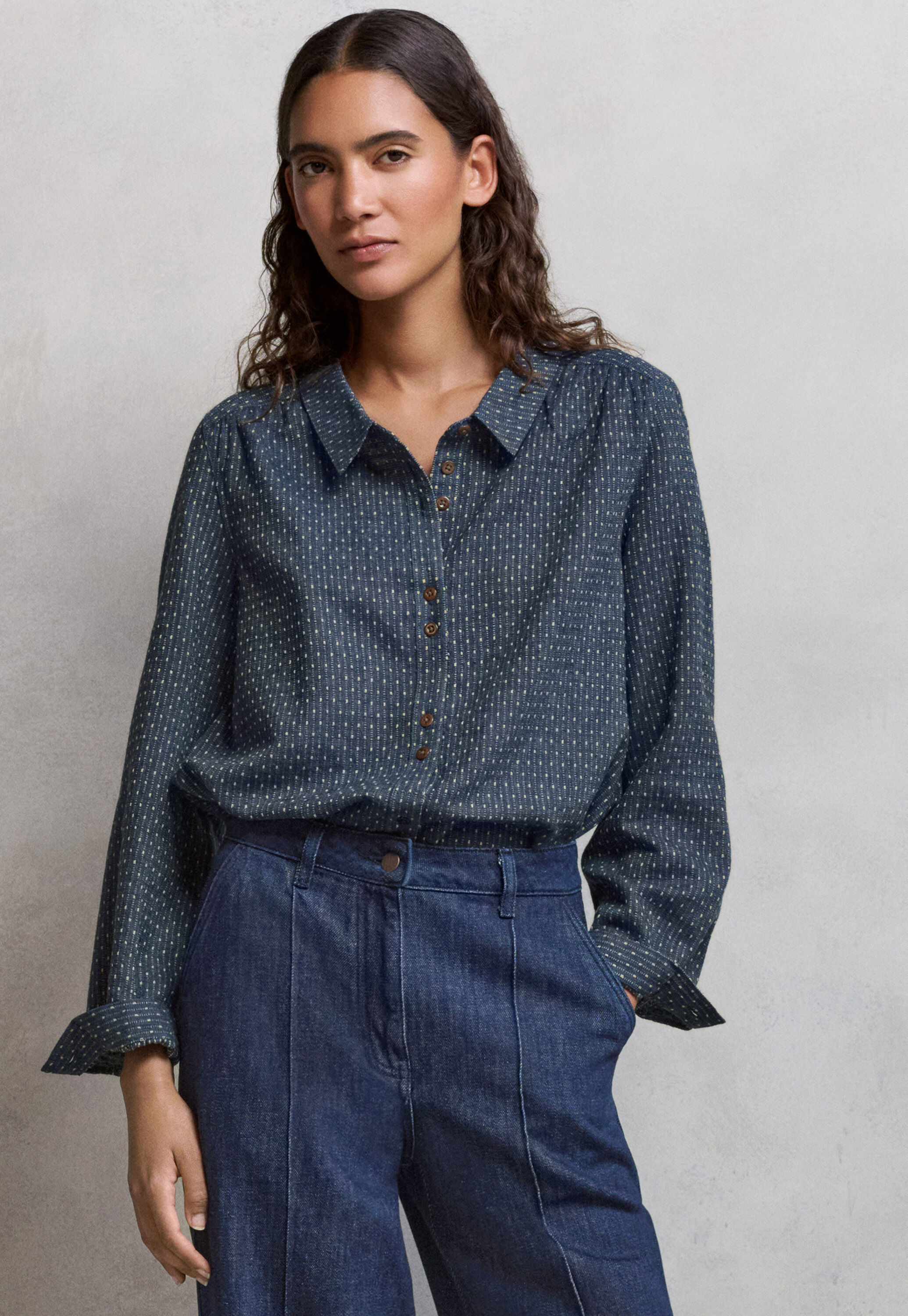 Dash-weave shirt