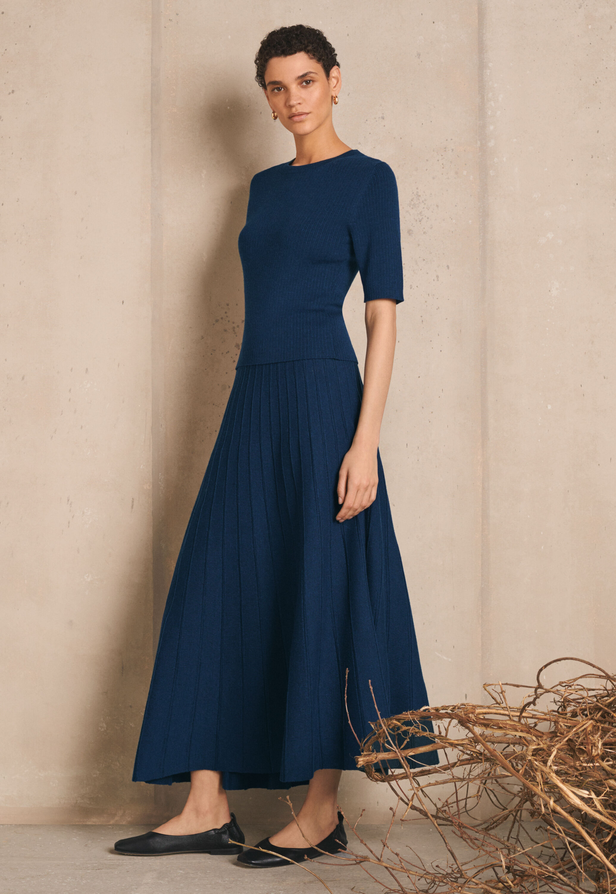 Long knitted skirt