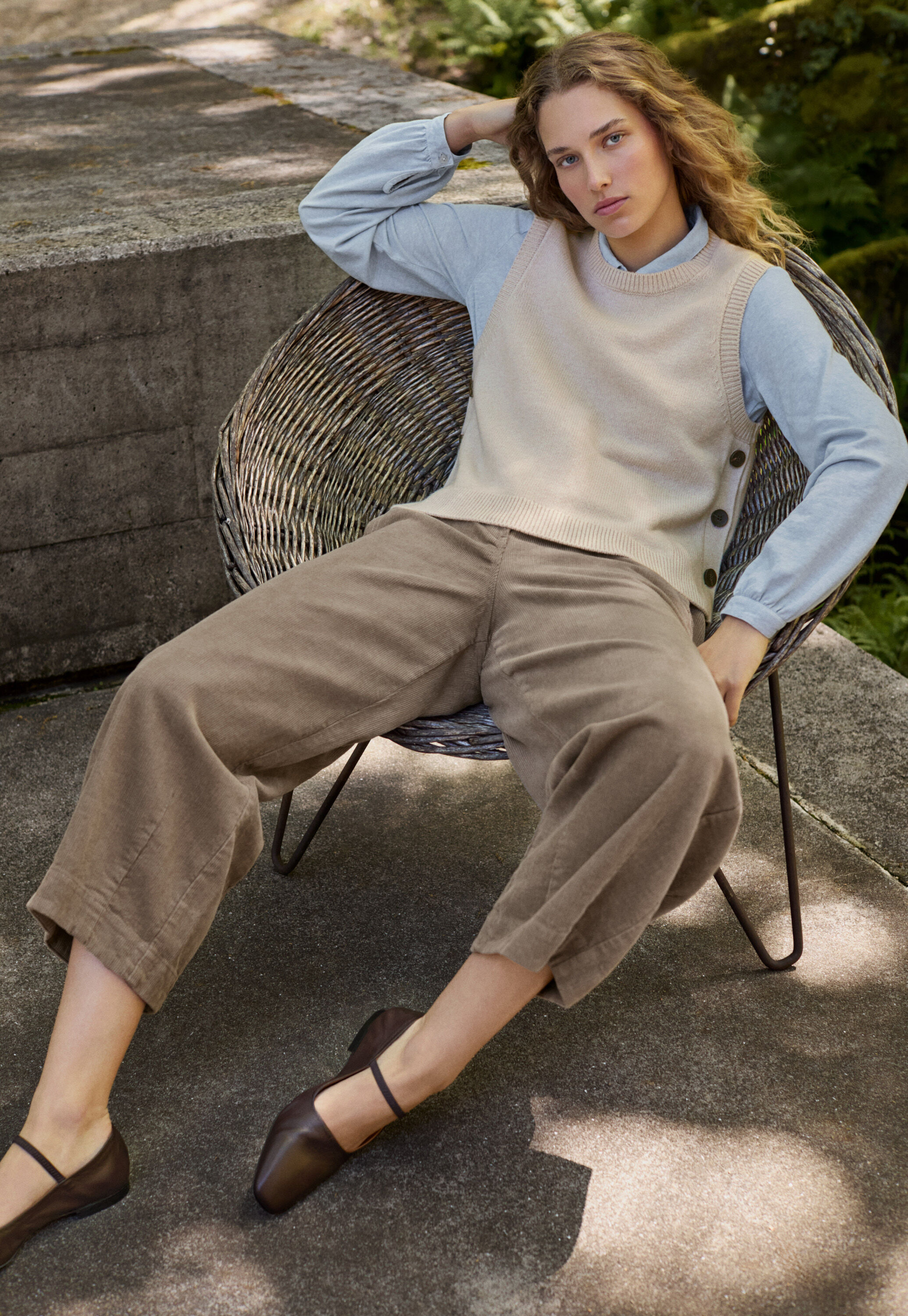 Edge-to-edge cardigan